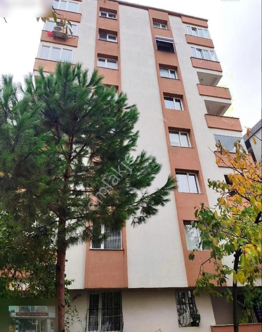 Kartal Atalar Satılık Daire Atalarda Geniş Kullanışlı 140 M2 3+1