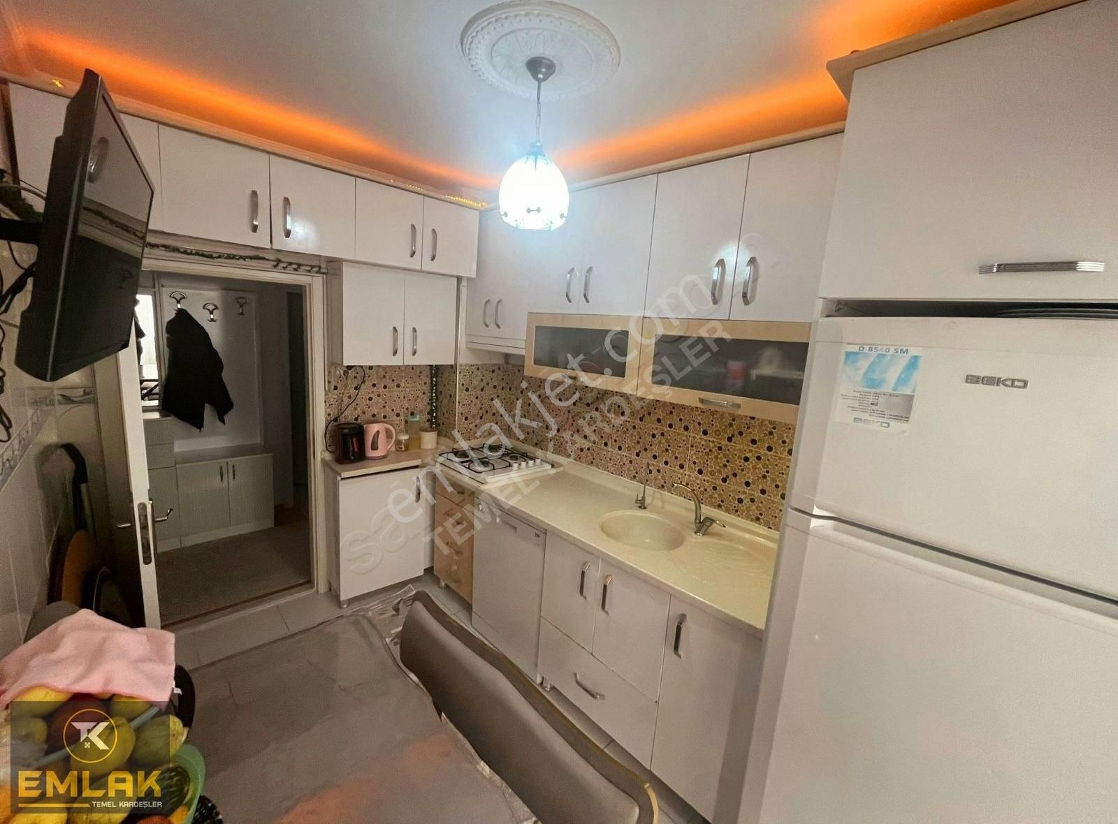 Sincan İstasyon Satılık Daire İstasyon Mahallesi Ara Kat Cadde Yakını Full Yapılı 3+1 Daire