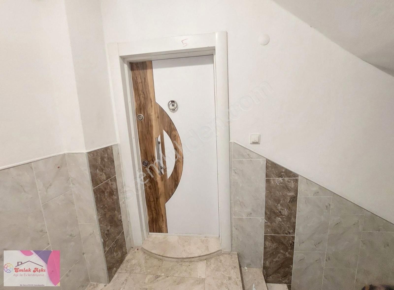 Kepez Fevzi Çakmak Kiralık Daire Katta Geniş. Cam Balkonlu Tranvaya Yakın