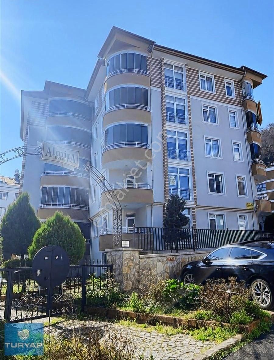 Altınordu Güzelyalı Kiralık Daire Ordu Güzelyalı Havuzlu Almira Sitesinde 3+1 Kiralık Daire