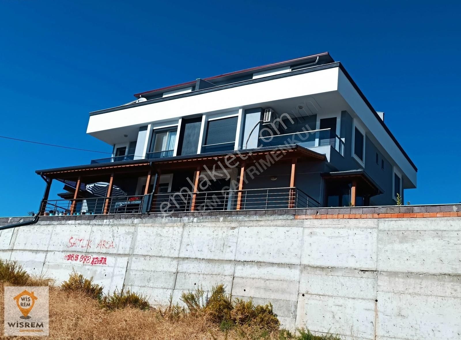 Seferihisar Payamlı'da Özenle Yapılmış Teraslı Lüks Villa - Görsel 7