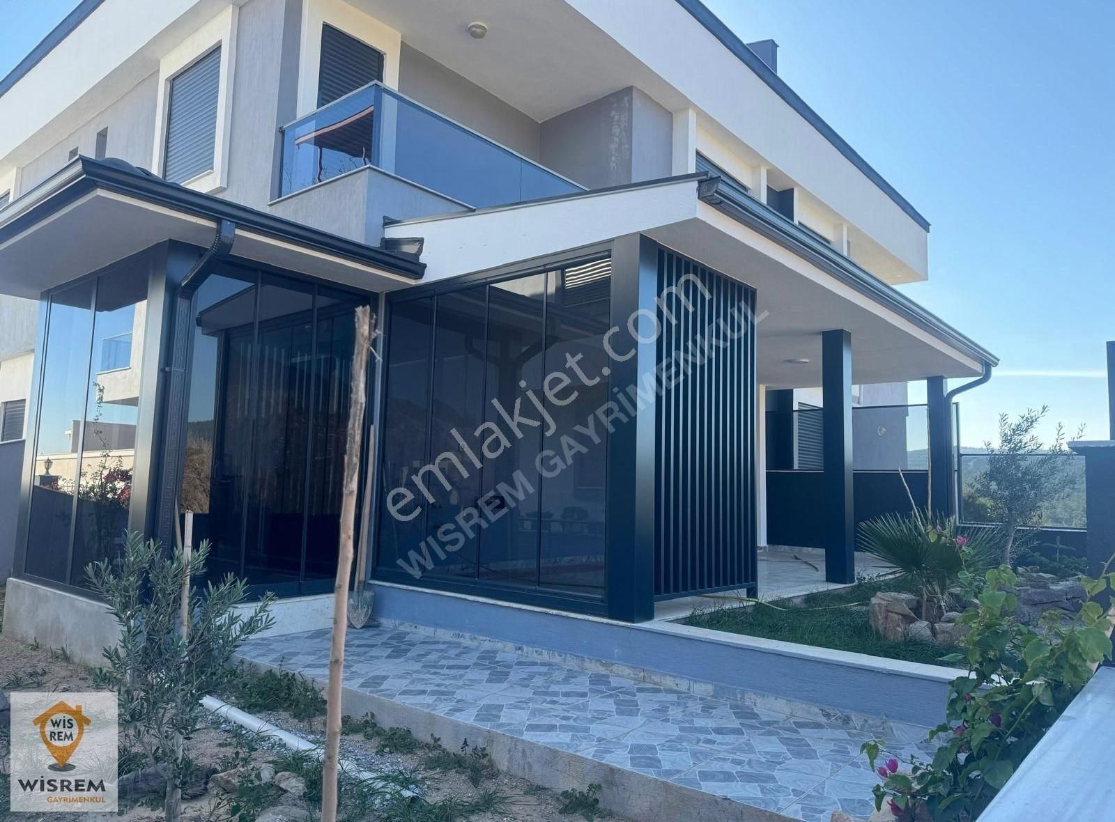 Seferihisar Payamlı'da Özenle Yapılmış Teraslı Lüks Villa - Görsel 11