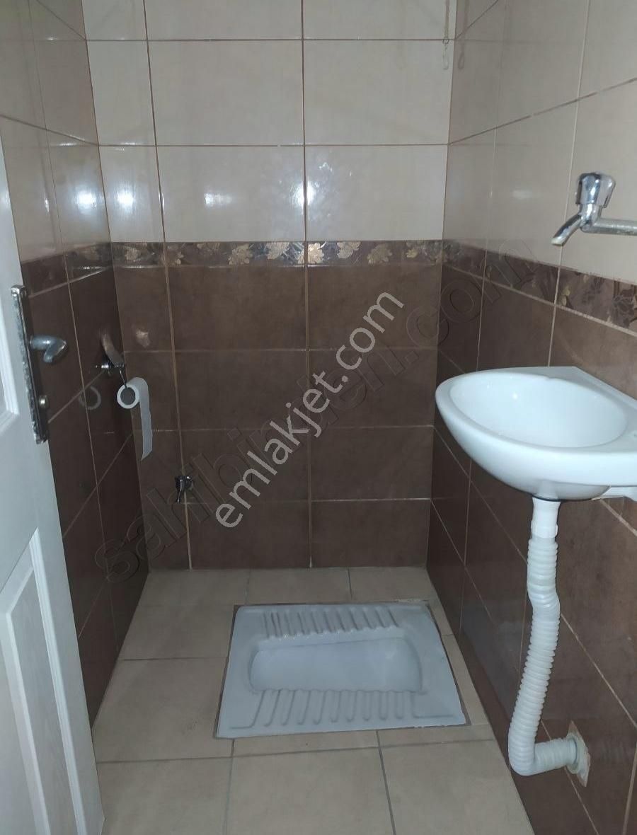 Kağıthane Şirintepe Kiralık Daire Dalkıran Gayrimenkulden Şirintepede 2 +1 Temiz Daire