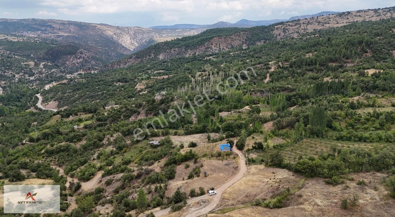 Sarıveliler Göktepe Bld. (Gülpazar) Satılık Tarla Yeşilliğin İçerisinde Huzur Dolu Bahçe