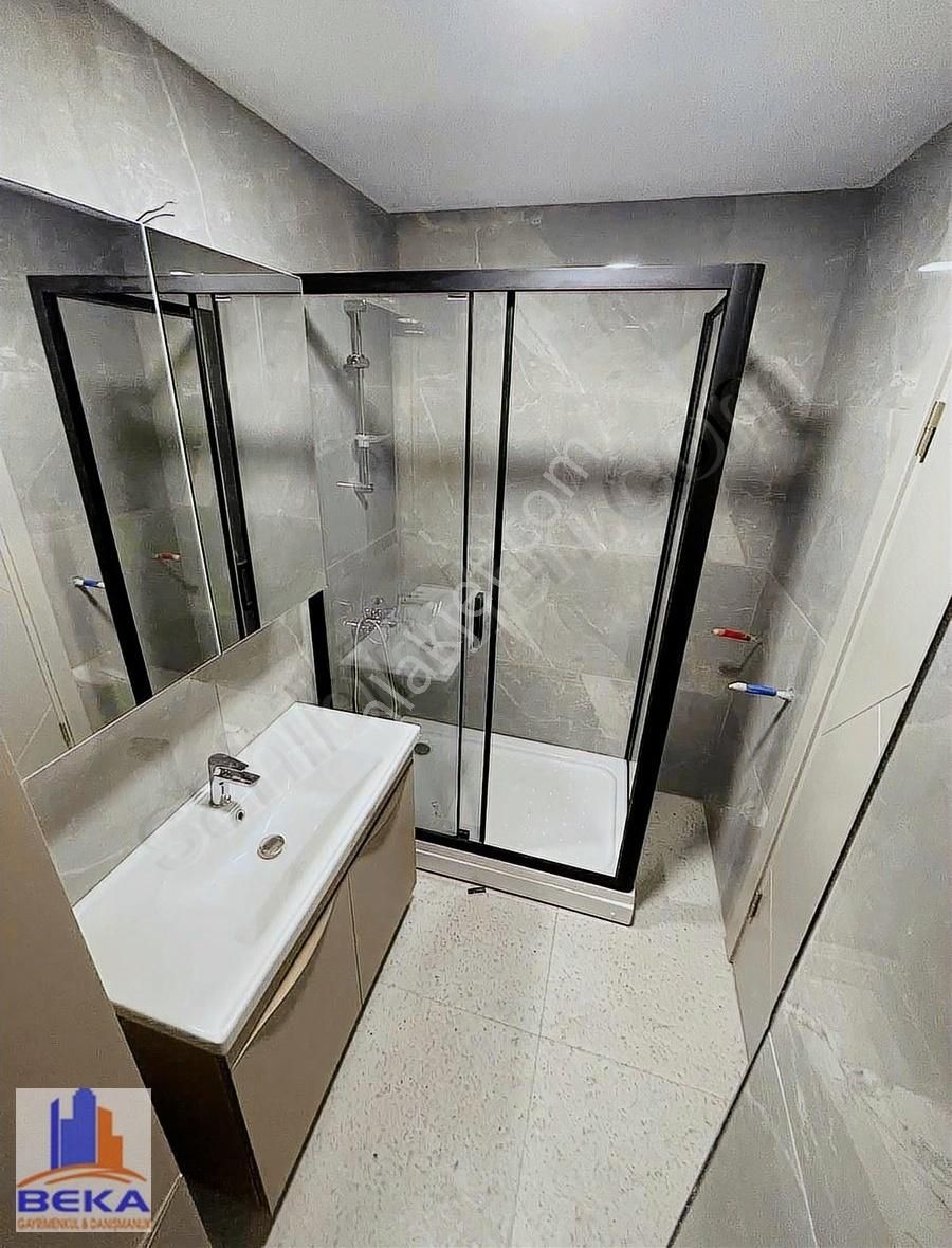 Ümraniye Çarşı 2,5+1 Satılık Daire - Görsel 11