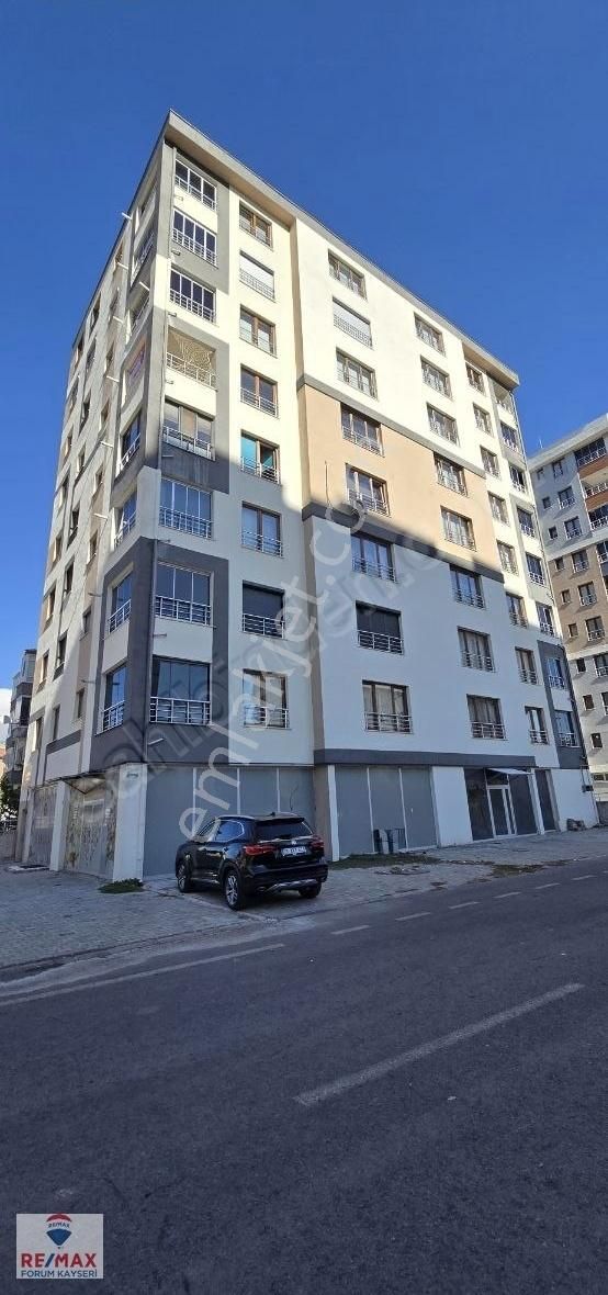 Kocasinan Yenişehir Kiralık Daire Yenişehir Mahallesinde Kiralık 3+1 Daire