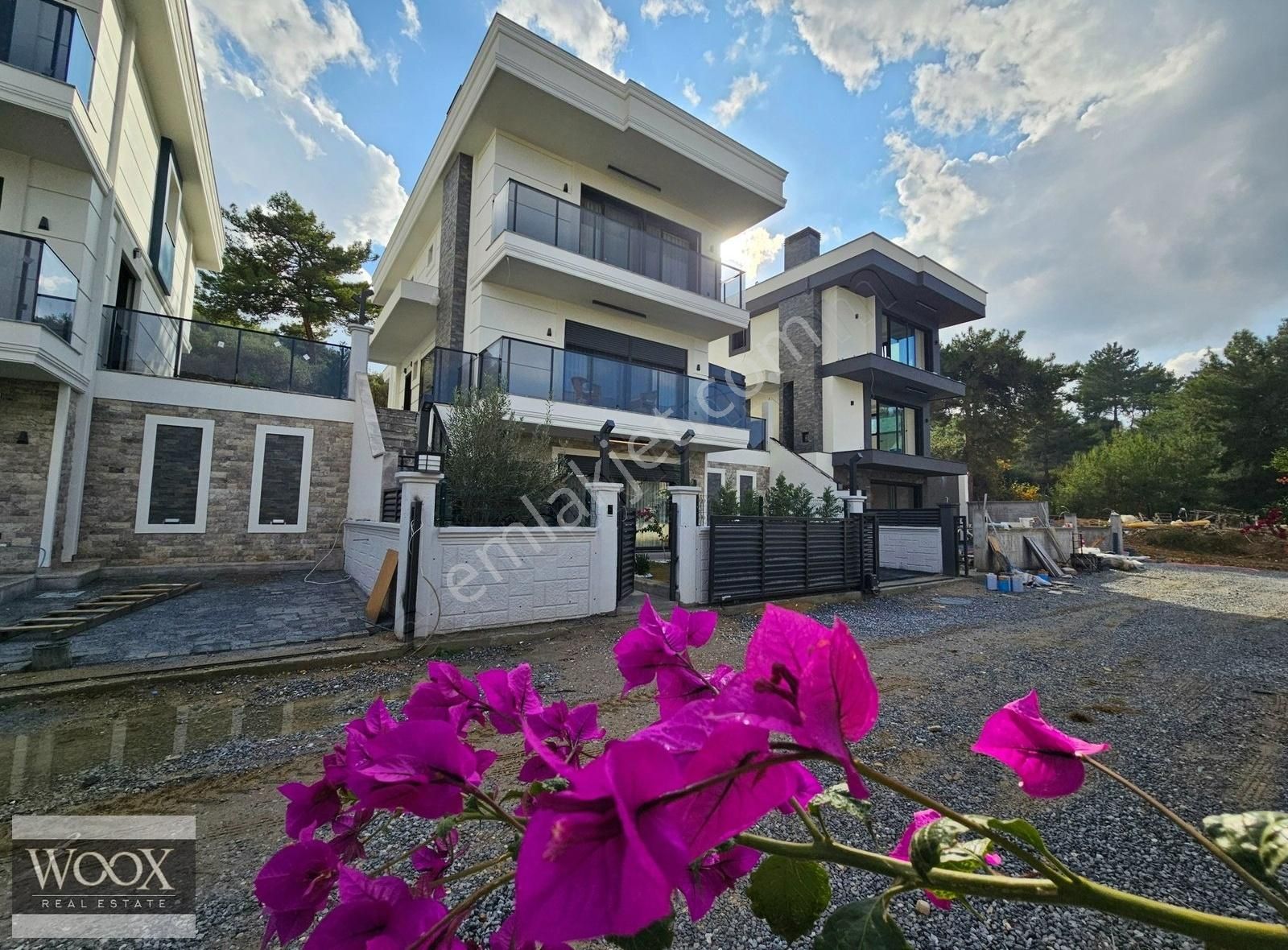 Kuşadası Davutlar Satılık Villa Woox'tan Kuşadası Davutlar Da 5+2 Deniz Manzaralı Villa