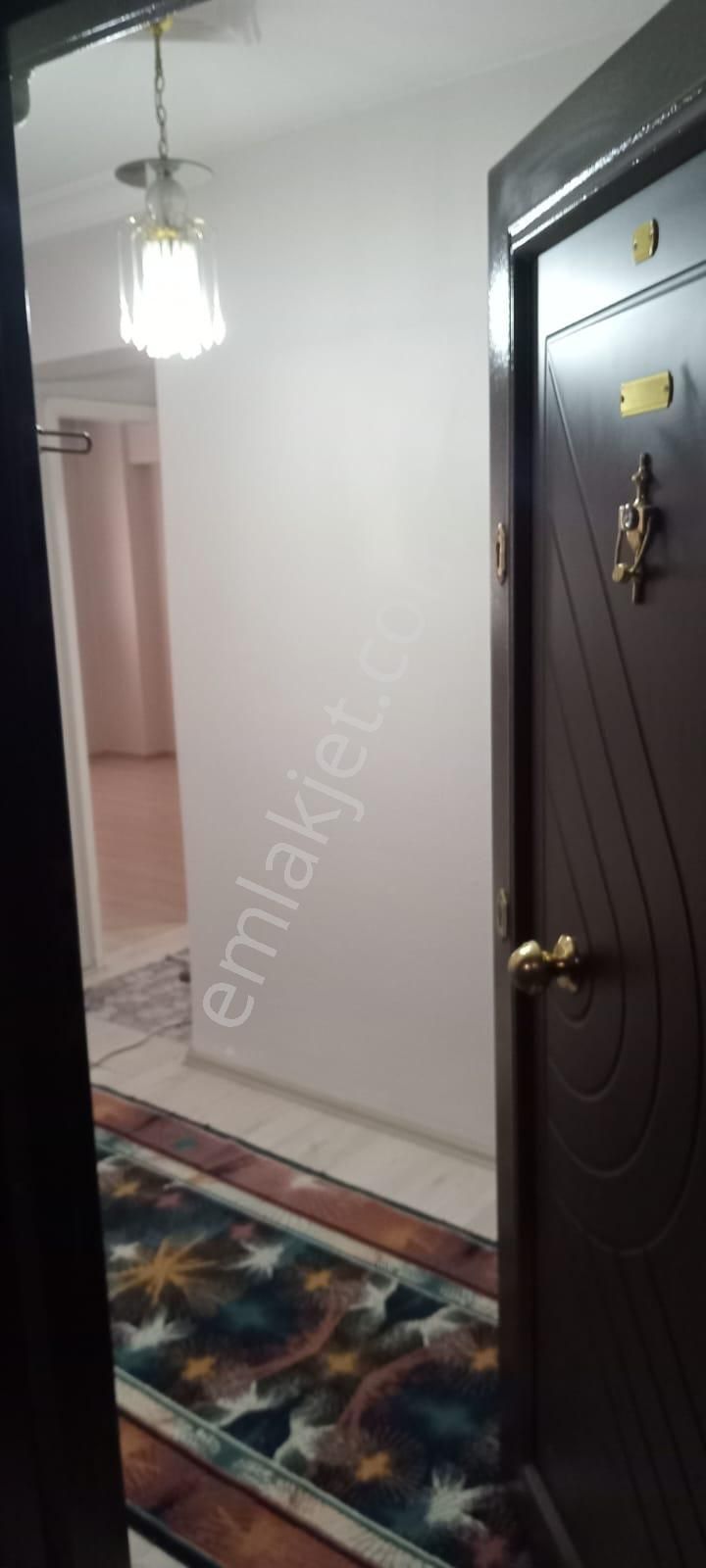 Osmangazi İntizam Kiralık Daire Altıparmak İntizam Mahallesinde 2+1 Hermatik Sobalı 1. Kat Kiralık Daire