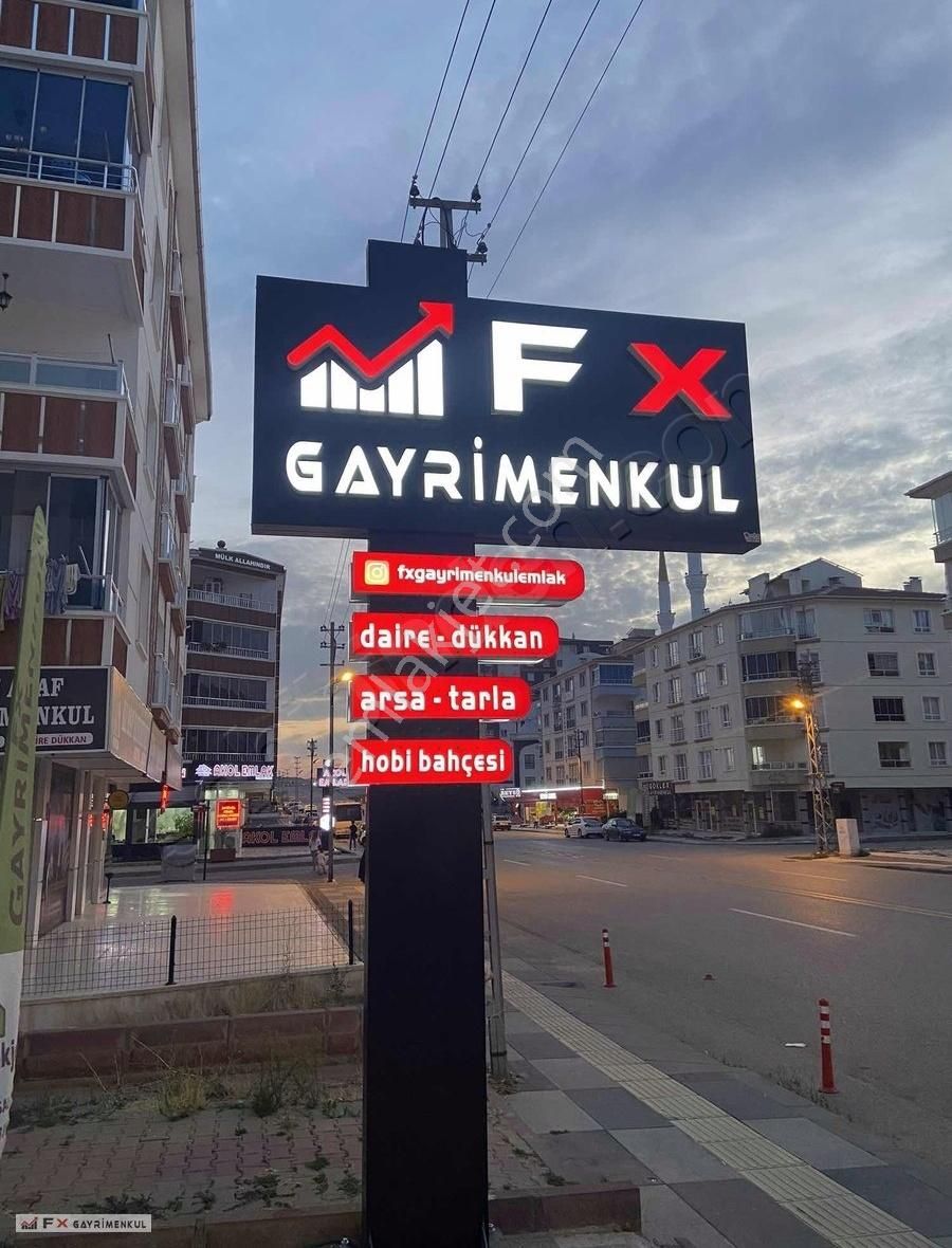 Sincan Menderes Satılık Daire Fx_gayrimenkulden_köşe_başında_hemen_oturuma_hazır_daire