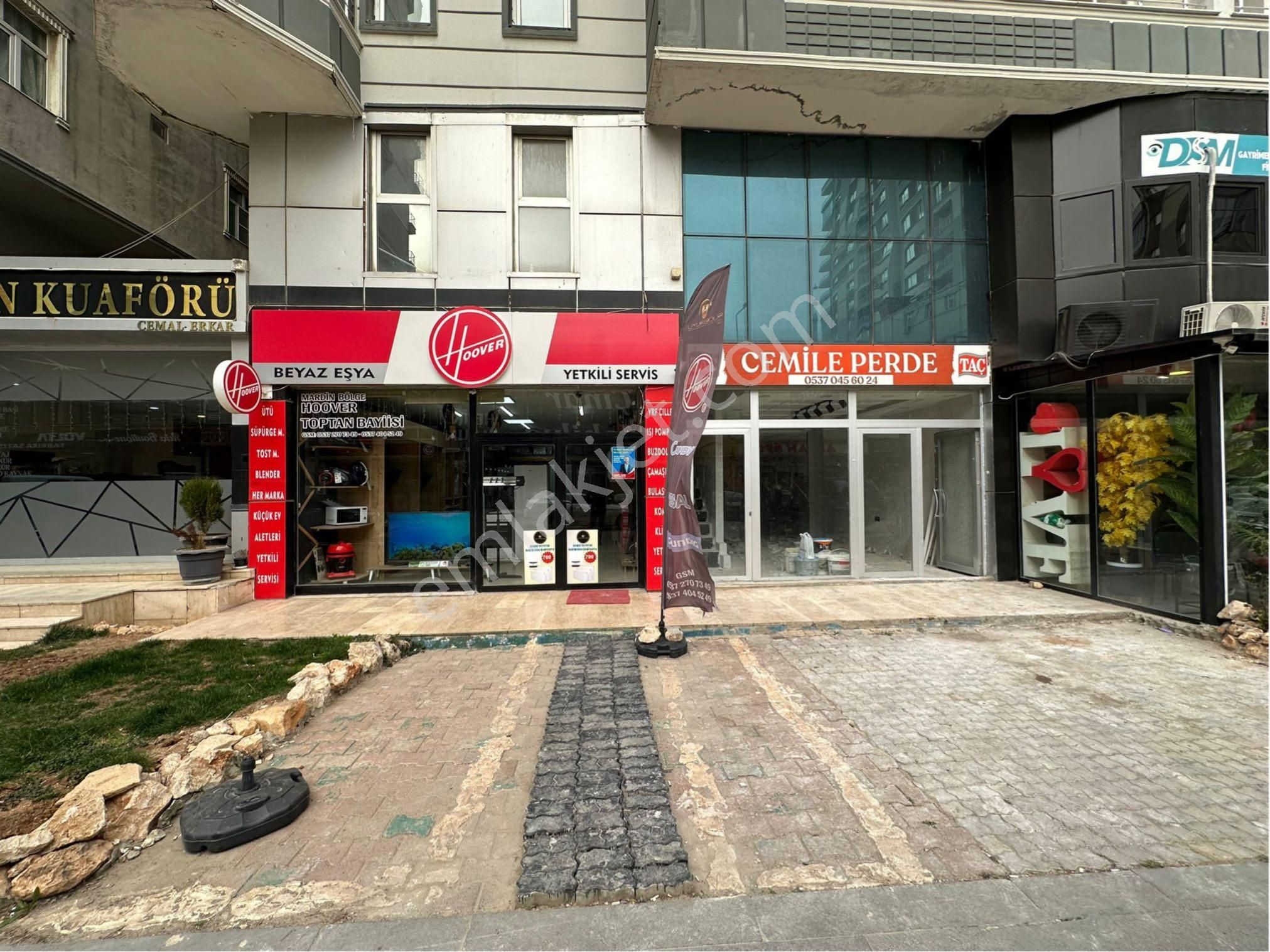 Artuklu 13 Mart Satılık Dükkan & Mağaza Acil Emlak’tan Mila Cafe Yanı Asma Katlı Dükanımız Satılıktır