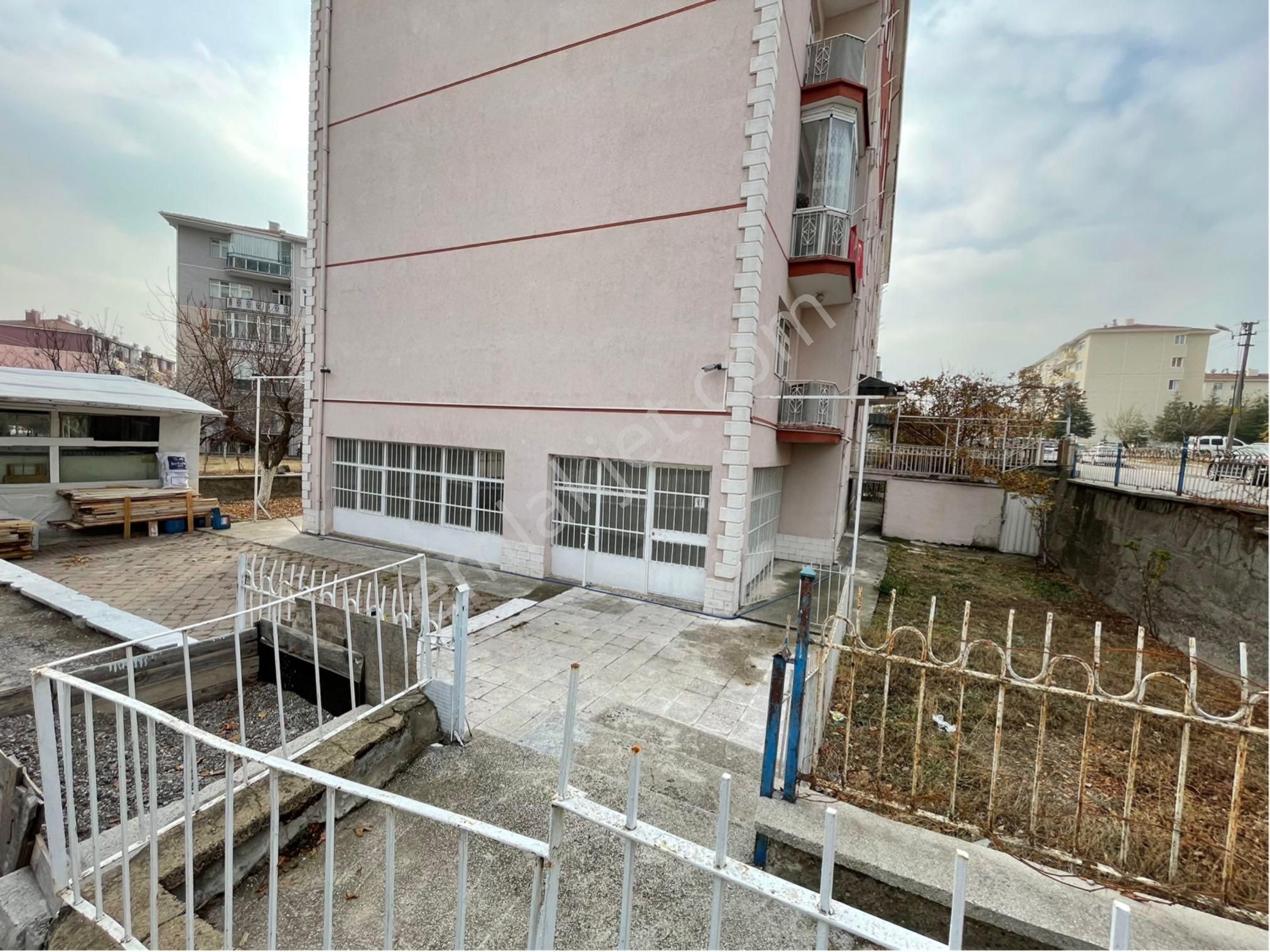 Sincan Fatih Kiralık Dükkan & Mağaza A L C Den Metroya Yakın Kiralık Dükkan 120 M2