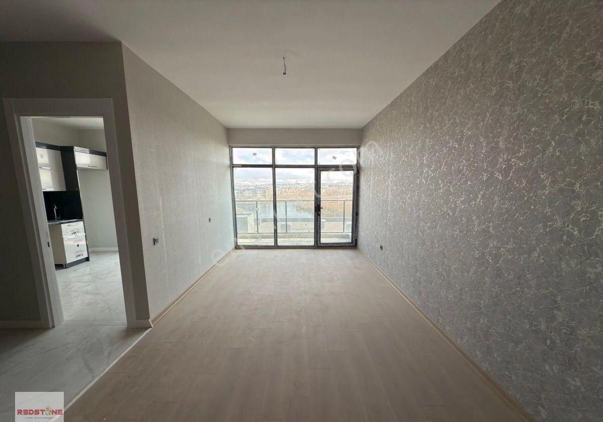 Gölbaşı Karşıyaka Kiralık Daire Redstone Castle Gölbaşı Göl Manzaralı 2+1 Kiralık Daireler