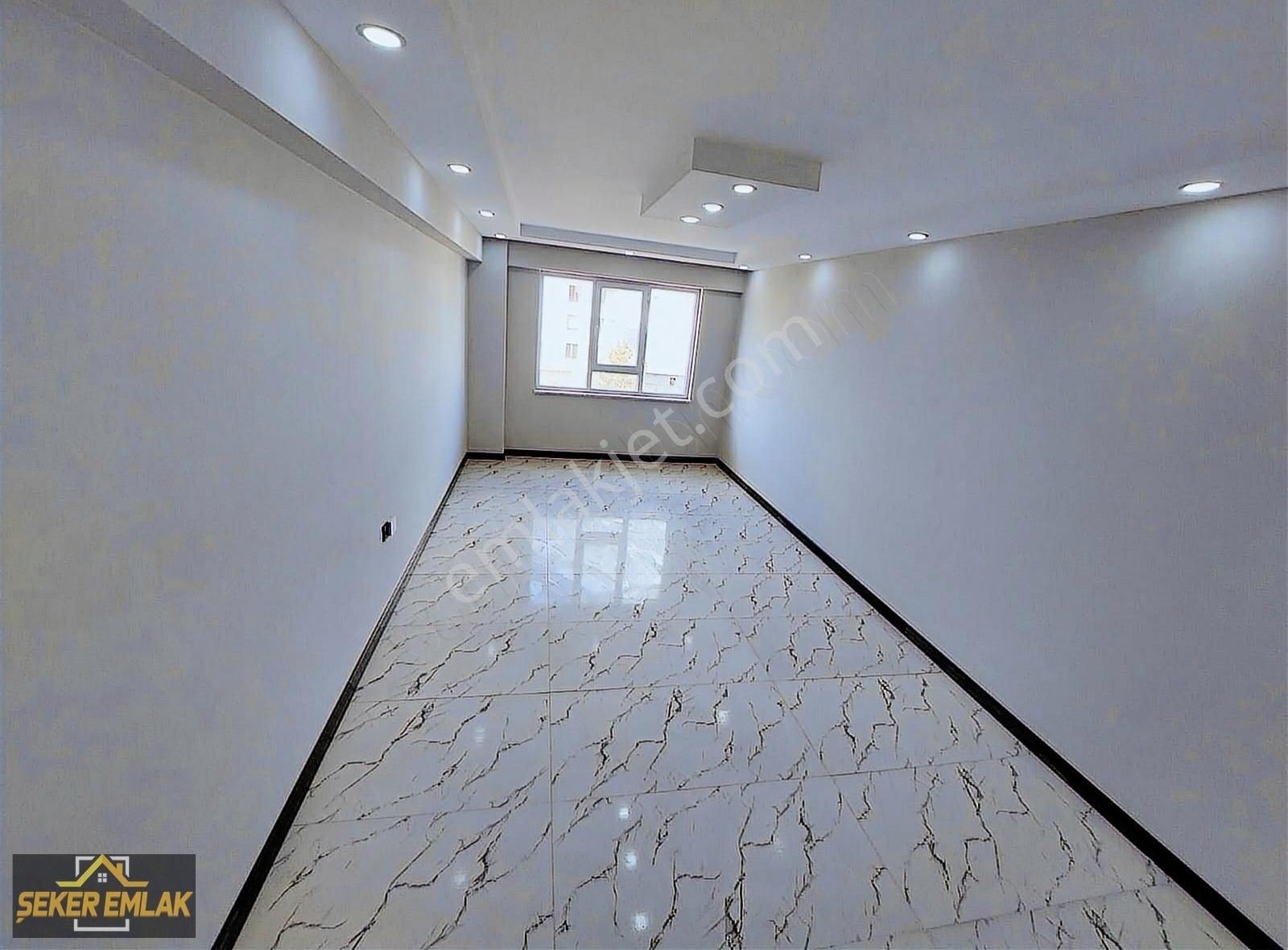 Odunpazarı 71 Evler Satılık Daire Şeker Emlaktan Ertaş Cad. Yakını 130 M² 3+1 Özel Garajlı Daire