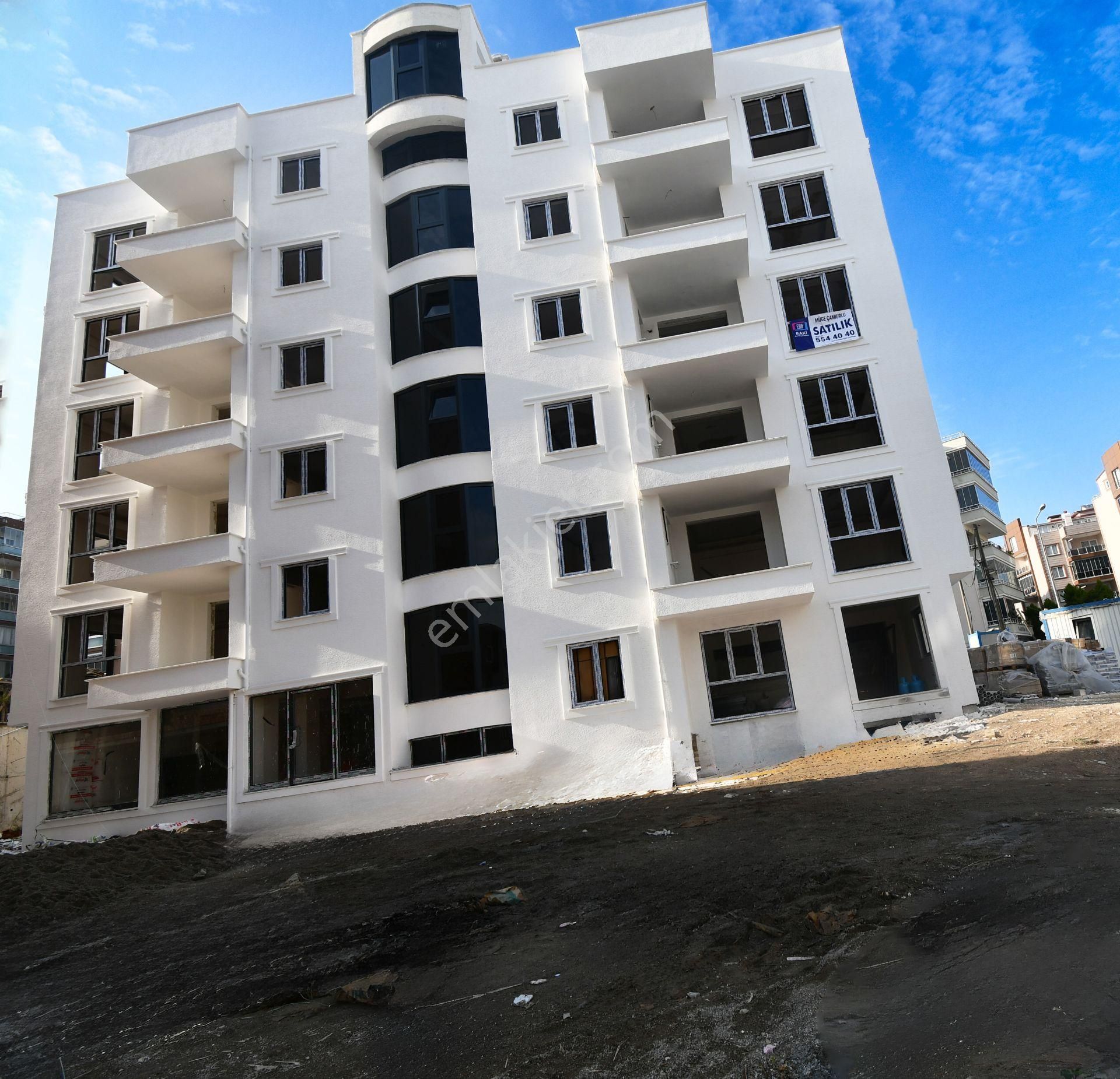 Mudanya Güzelyalı Eğitim Satılık Daire *güzelyalı Eğitim Mahallesi'nde Ayşin Park 'ta 2+1 Sıfır Daire*