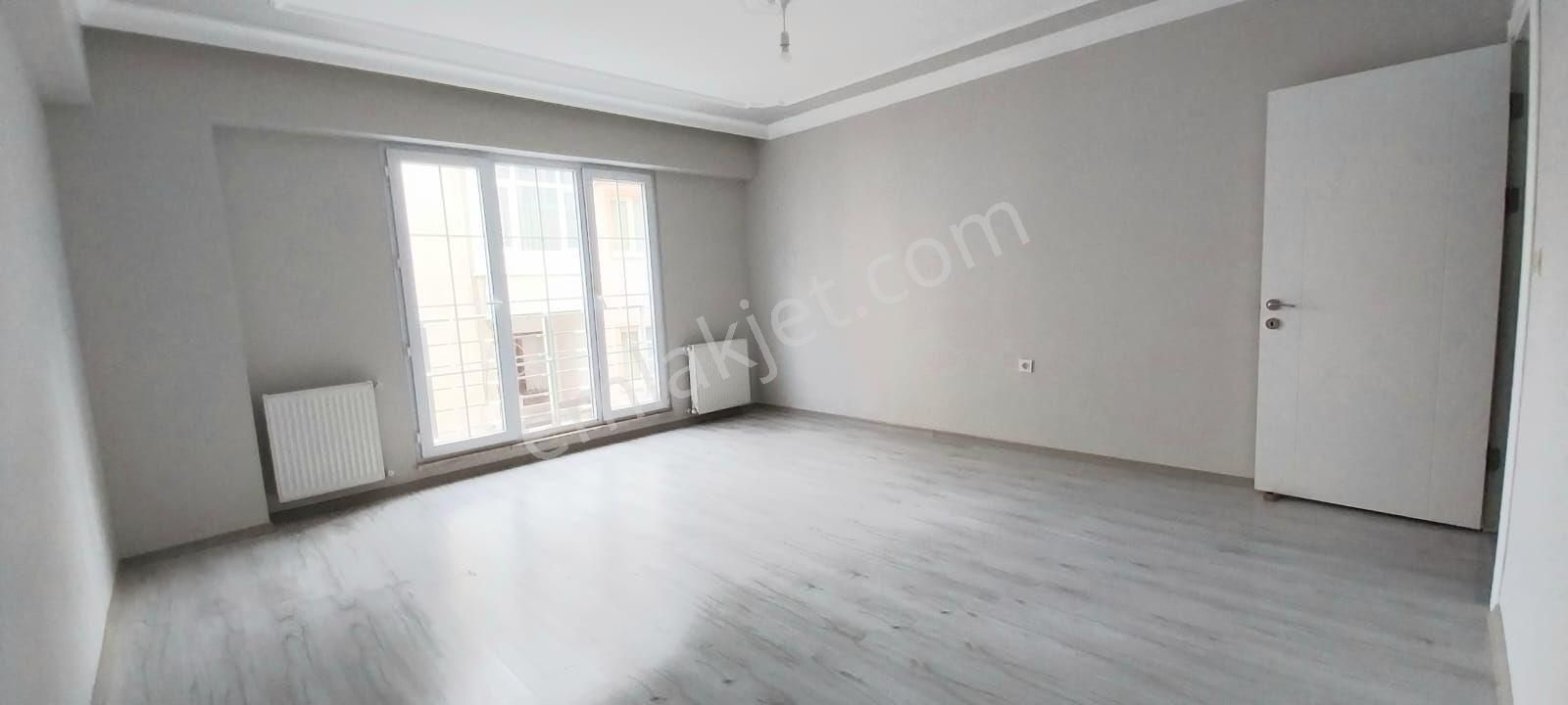 #satılık# Güzelyalı Eğitim Mahallesinde 3+1 Temiz Daire - Görsel 2