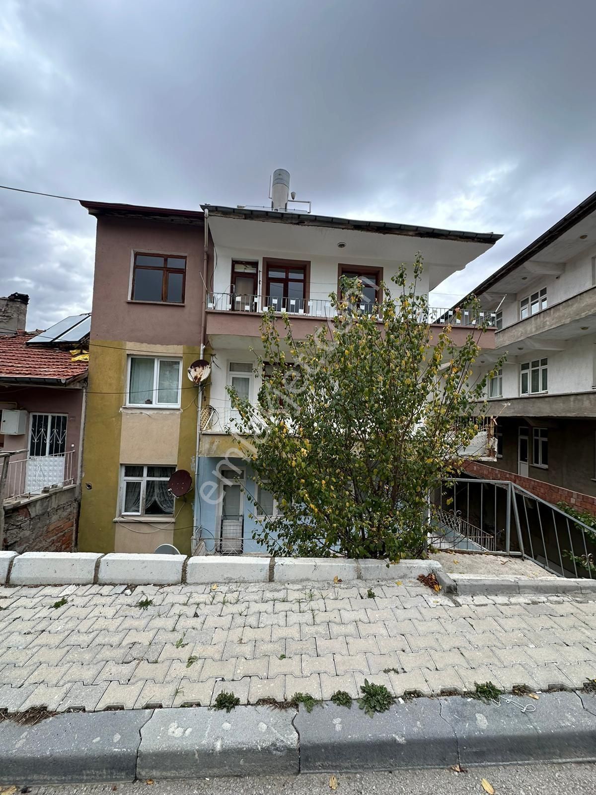 Yozgat Merkez Eskipazar Satılık Daire 3+1 Satılık Kupon Daire Bölgenin En Ucuz Dairesi