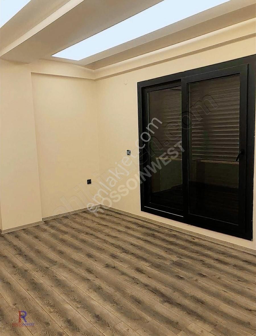 Menderes Mithatpaşa Kiralık Daire Geniş Ferah Merkezde Kiralık Daire