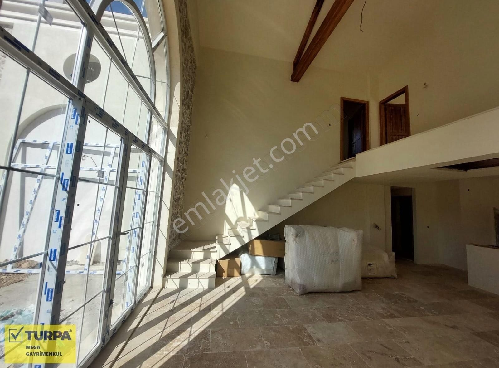 Foça Kozbeyli Nomlife Doğa Sitesinde Satılık Lüks 3+1 Villalar - Görsel 25