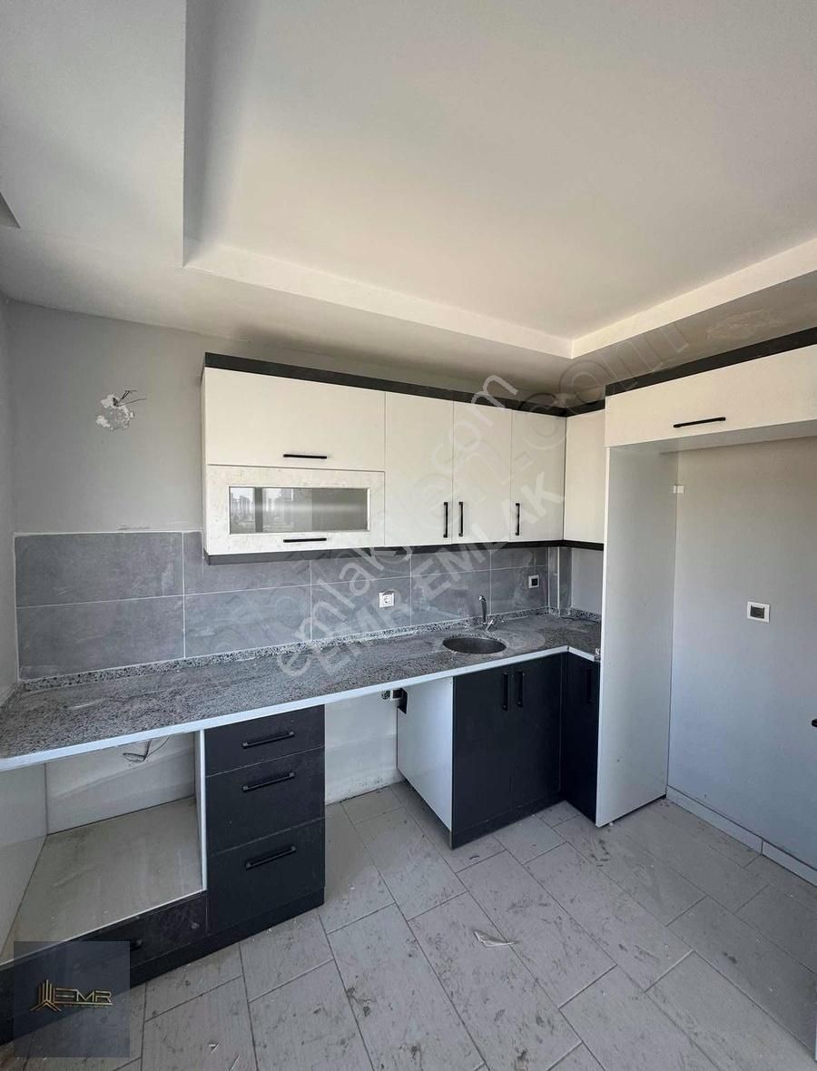 Emr'den Osmangazi'de 2+1 Cadde Üstü Satılık İslanlı Lüks Daire - Görsel 6