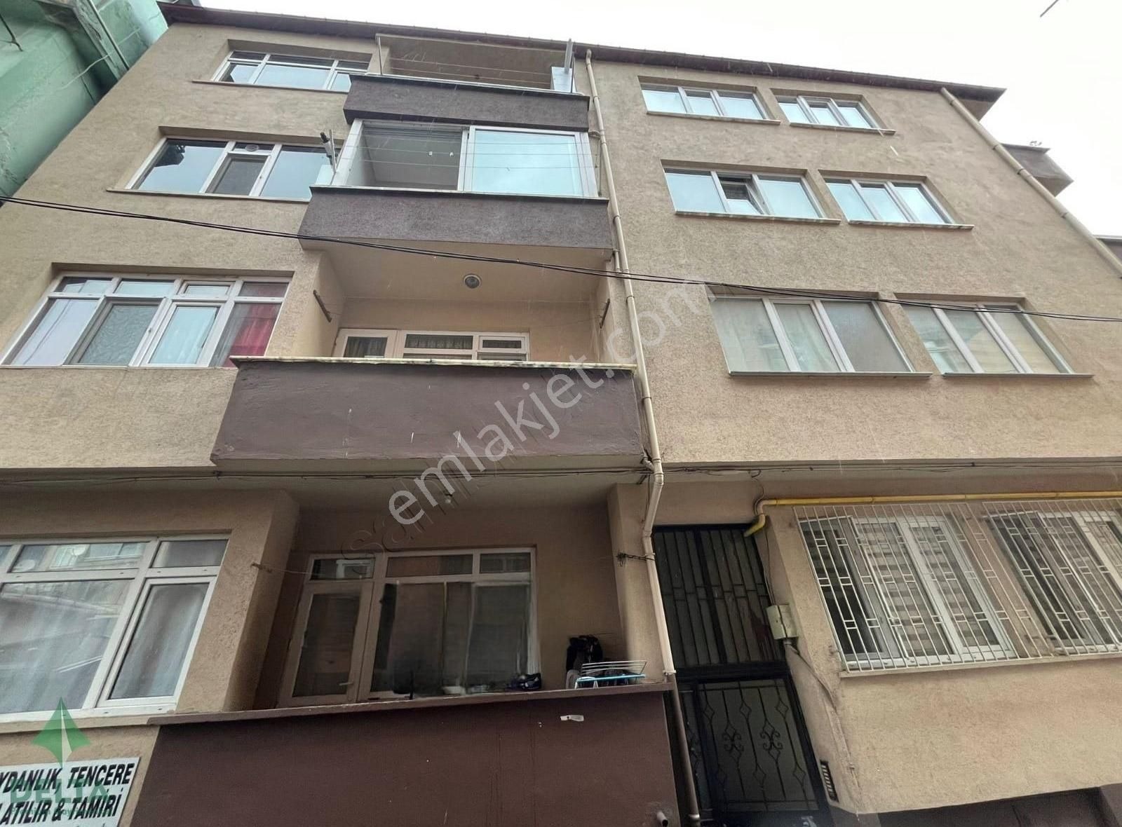 Giresun Merkez Hacısiyam Kiralık Daire Delta Gayrimenkul'den Bulancak Durağı Mevkii Kiralık 2+1 Daire