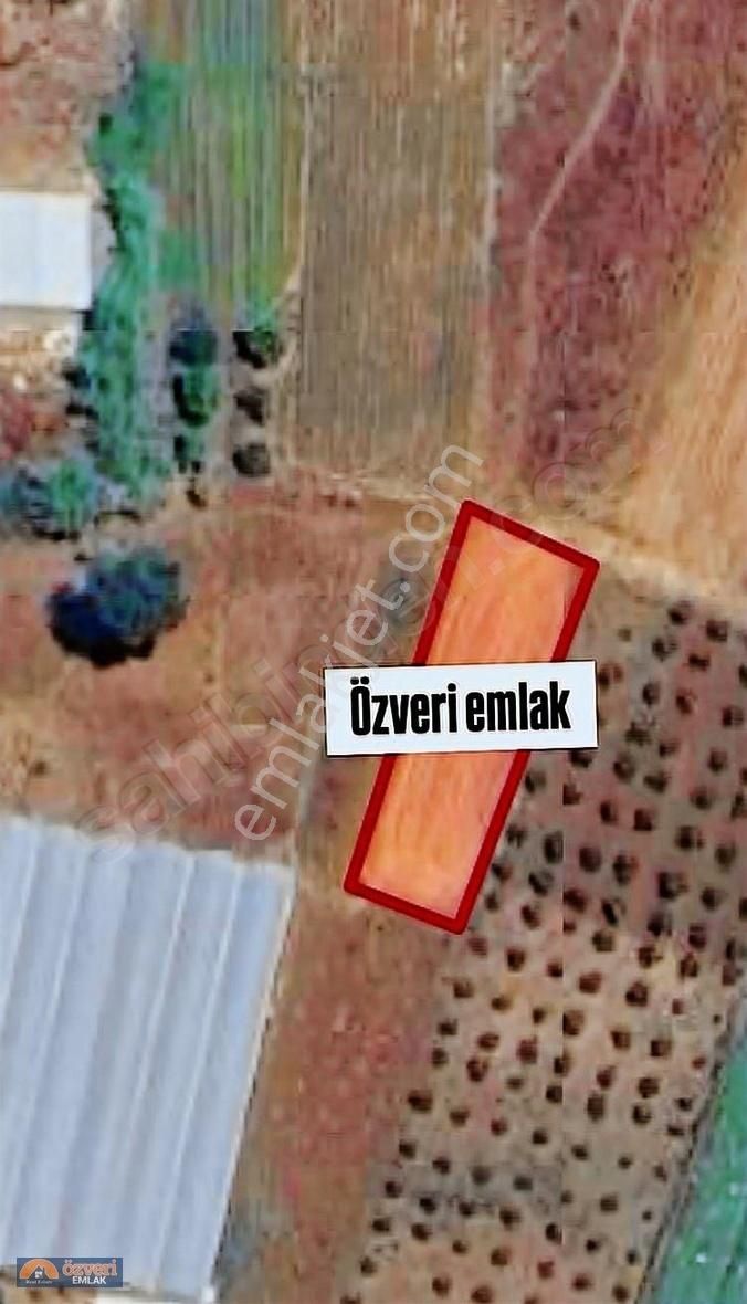 Aksu Topallı Satılık Tarla Özveri Emlak Aksu Topallı,da 653 M Satılık Tarla