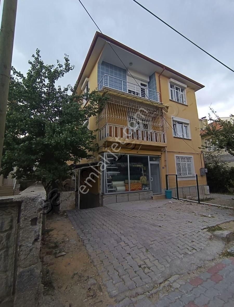 Selçuklu Aydınlıkevler Satılık Daire Aydınlıkevler Mah. Hesaplı 3+1 Satılık Daire