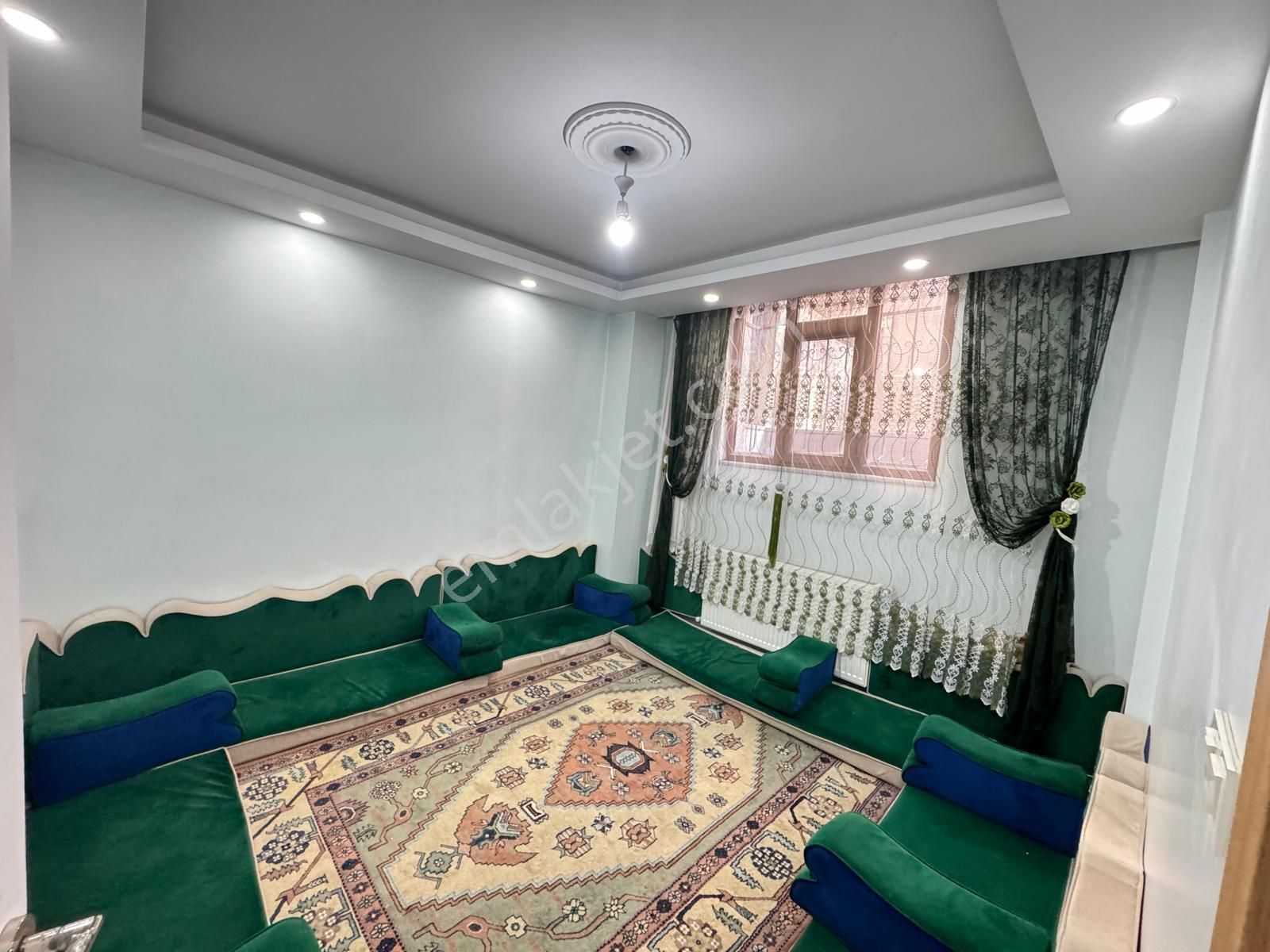 Sultangazi İsmetpaşa Satılık Daire Üç Kardeşler'dn İsmetpaşa Mh Satlık 2+1 95m² Çift Cephe Bahçekat