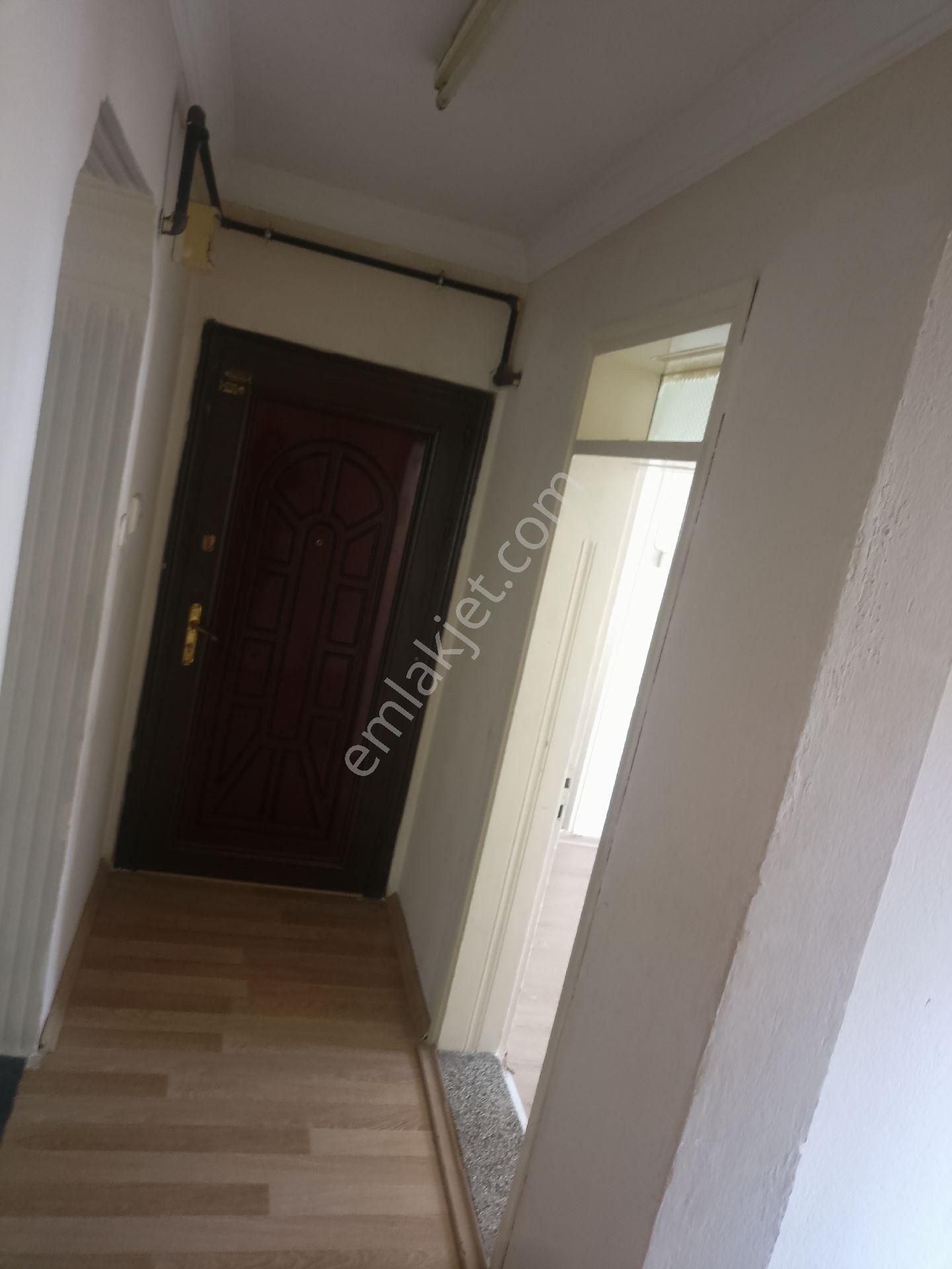 İzmir Karabağlar Kiralık Daire Sahibinden Kiralık Daire 3+1