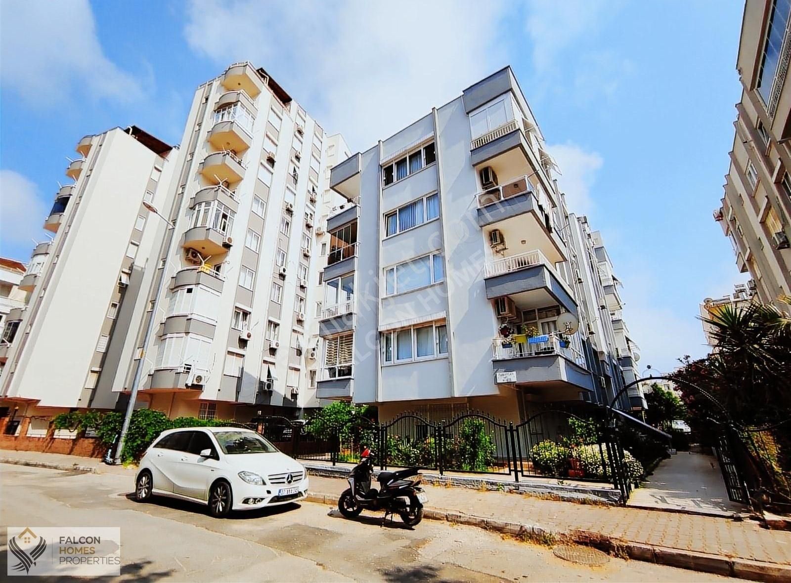 Muratpaşa Yeşilbahçe Satılık Daire Yeşilbahçe Mah'de Satılık 3+1 145m2 Daire