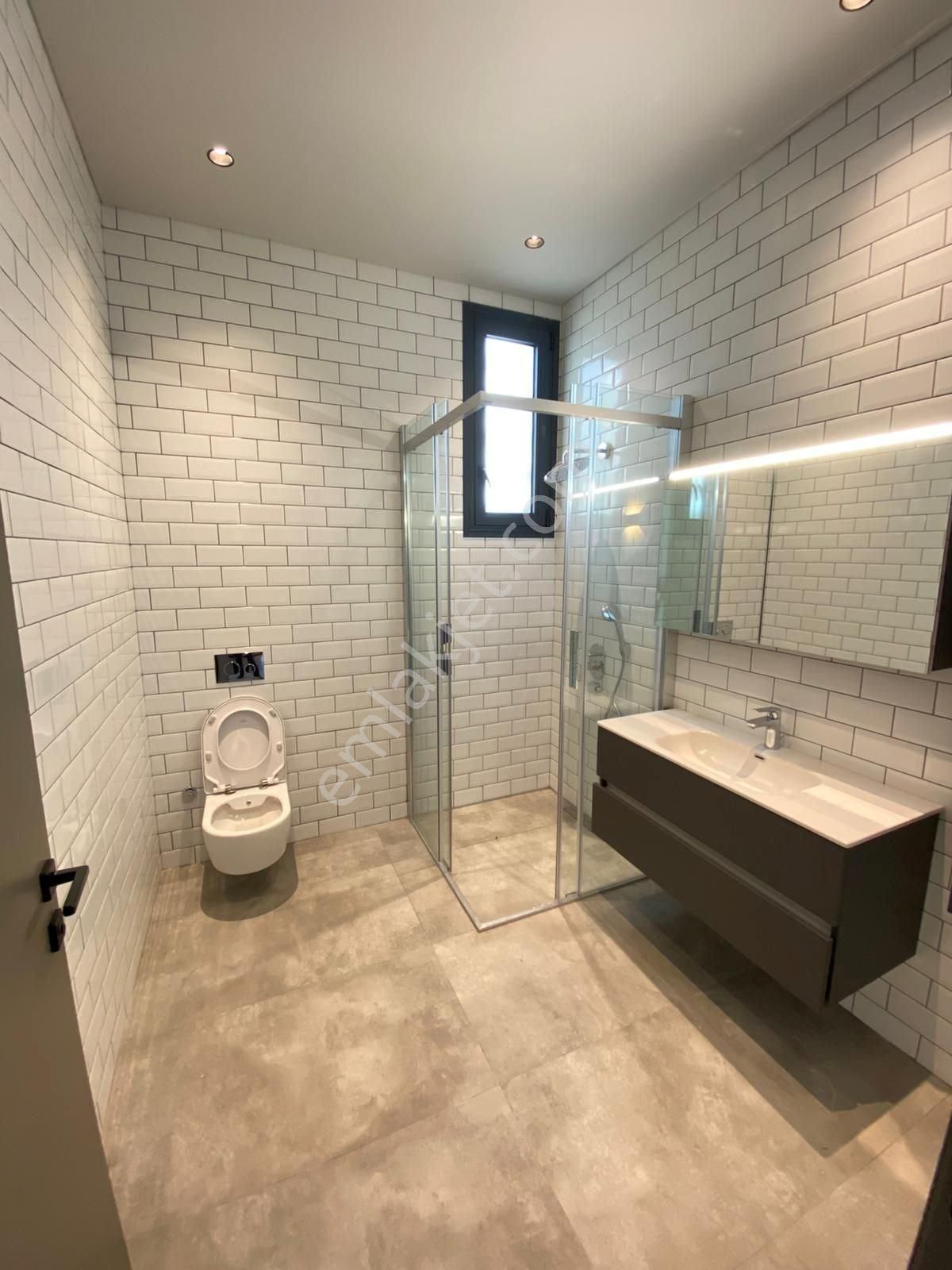 İzmir Çeşme Ardıç Full Deniz Manzaralı Havuzlu 5+2 Tripleks Lüks Villa - Görsel 14