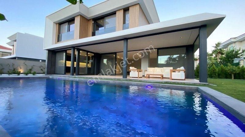 İzmir Çeşme Alaçatı Havuzlu Geniş Bahçeli 4+1 Dubleks Lüks Müstakil Villa - Görsel 3