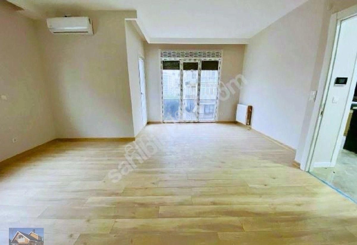 Kadıköy Feneryolu Satılık Daire Feneryolunda 3+1 85 M2 Net Arakat Yeni Binada Satılık