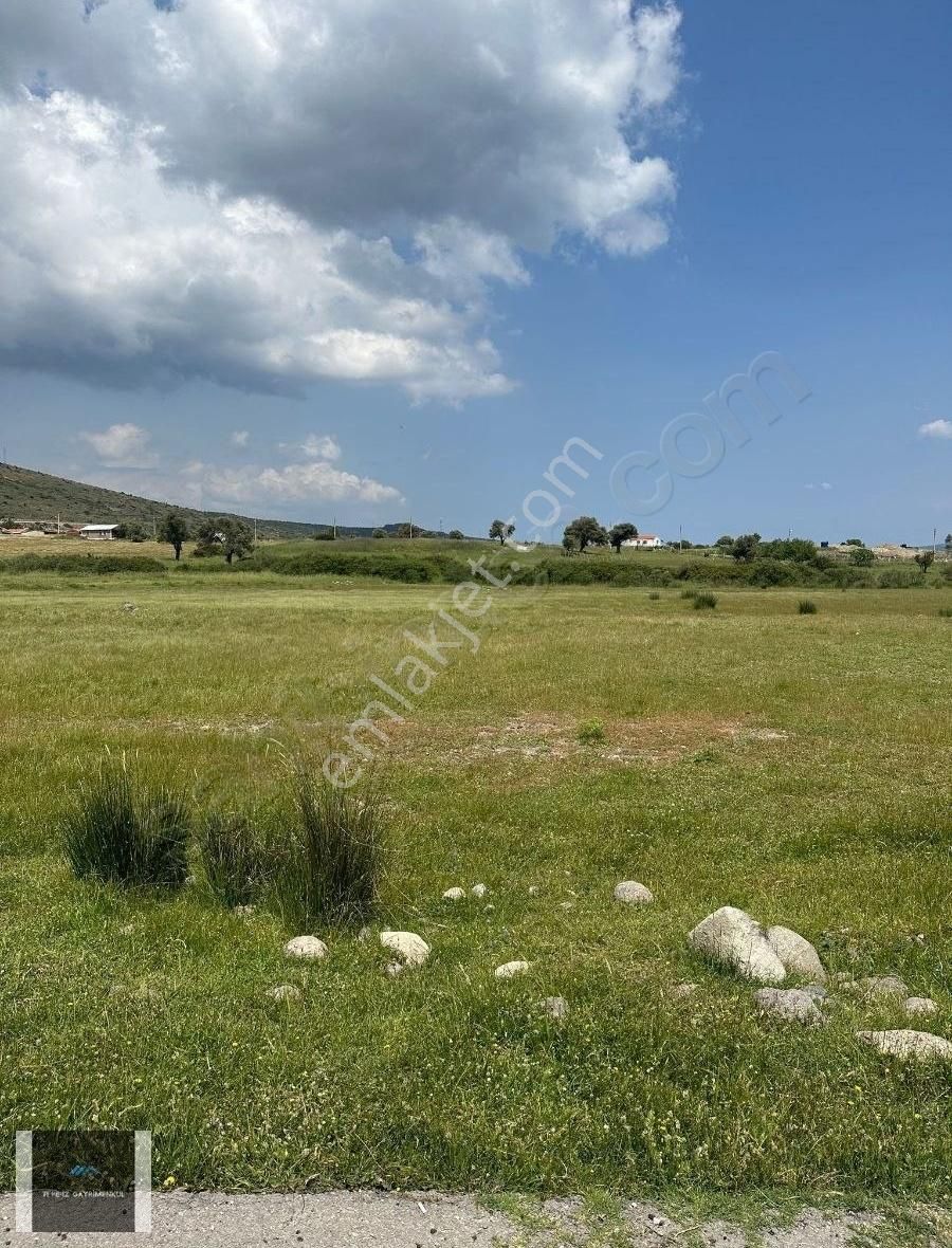 Urla Gülbahçe Satılık Ticari İmarlı Urla Gülbahçe'de Satılık Arsa..