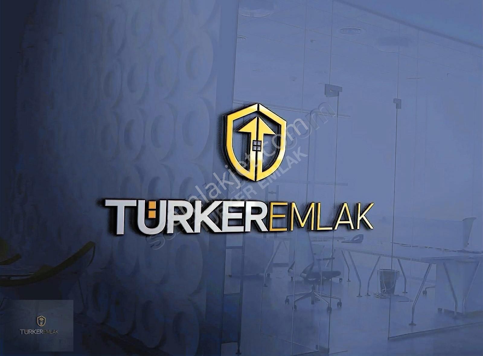 Aliağa Kalabak Satılık Tarla Türker Emlak-kalabak Köycivarı Mevki Satılık 2.840m² Tarla