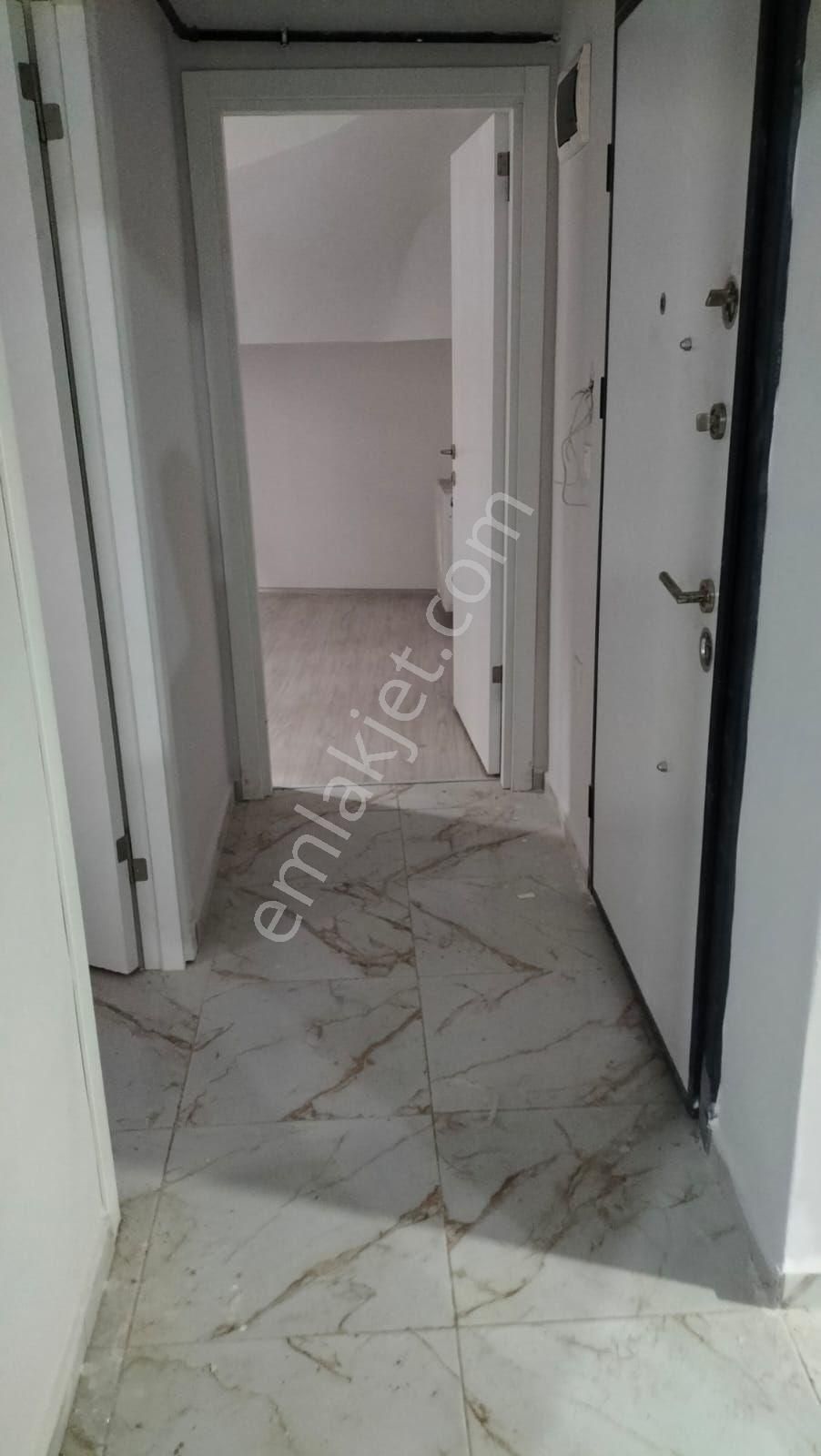 Esenler Namık Kemal Mah 2+1 Yüksek Bodrum Daire Lüx Sıfır - Görsel 3