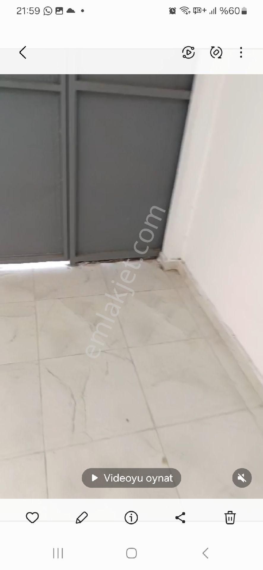 Manavgat Yukarı Pazarcı Kiralık Depo Yukarı Pazarcıda Salı Halk Pazarının Yanında Wc.siz Demir Kapılı Depo