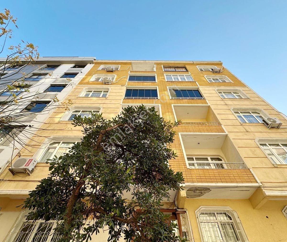 Bahçelievler Siyavuşpaşa Satılık Daire Bahçelievler Siyavuşpaşa Onur Market Civarı 3+1 120 M2 Satılık Daire