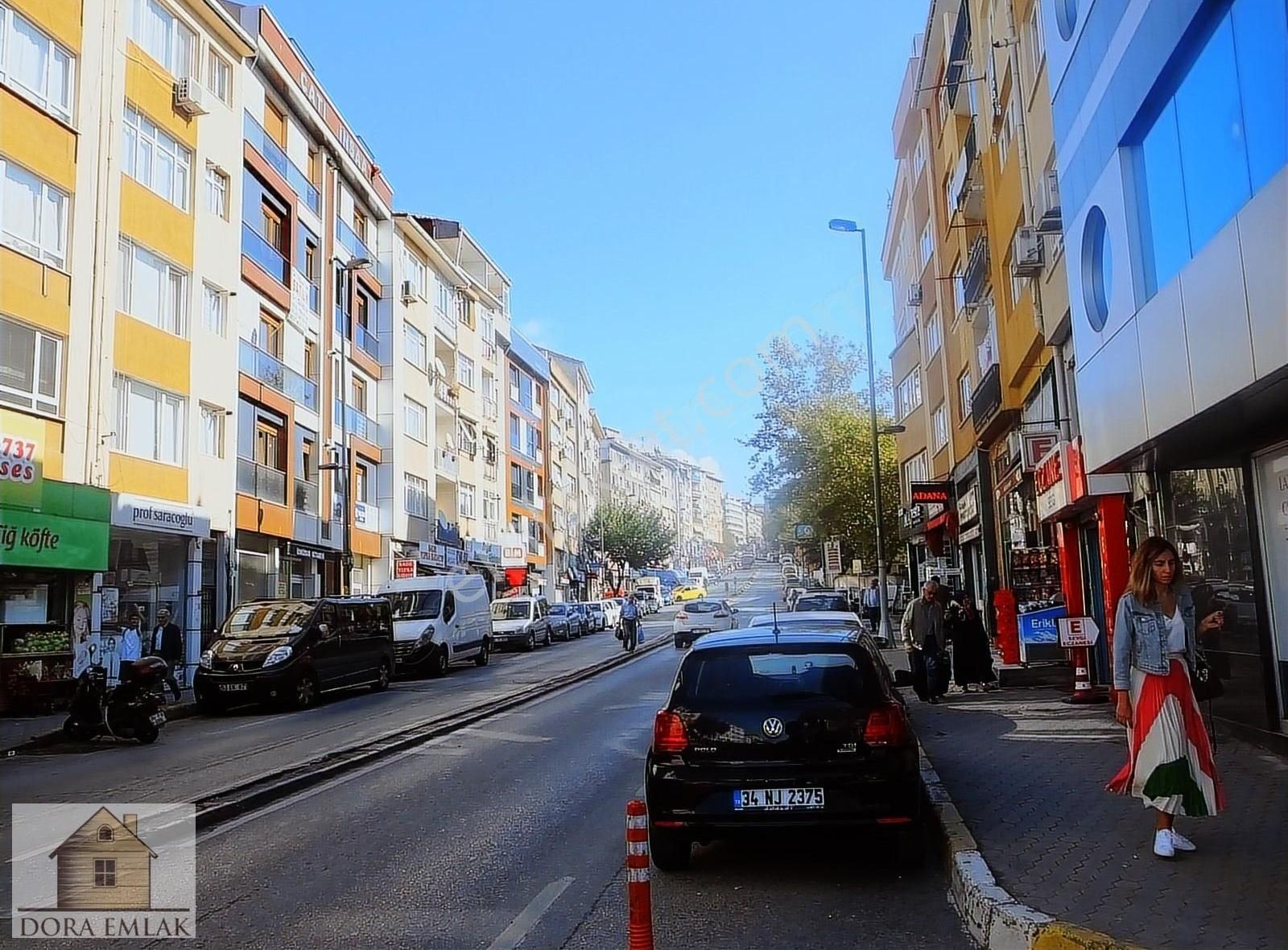 Üsküdar Mimar Sinan Satılık Dükkan & Mağaza Dora Emlaktan Üsküdarda Kurumsal Kiracılı Yatırımlık 70m2 Dükkan