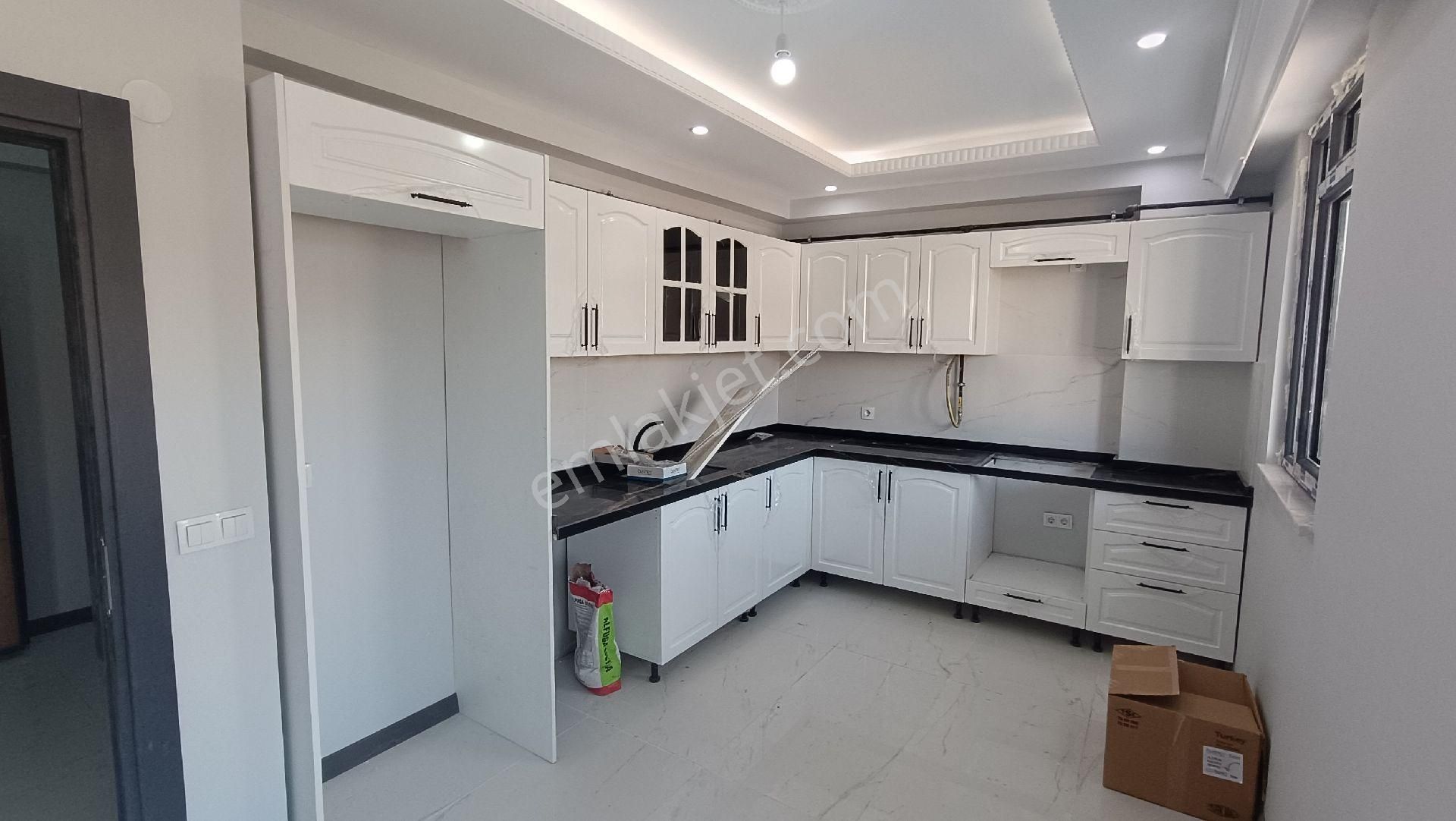 Körfez Güney Satılık Daire Körfez Güney Mh.3+1 145 M² Satılık Sıfır Dubleks Daire