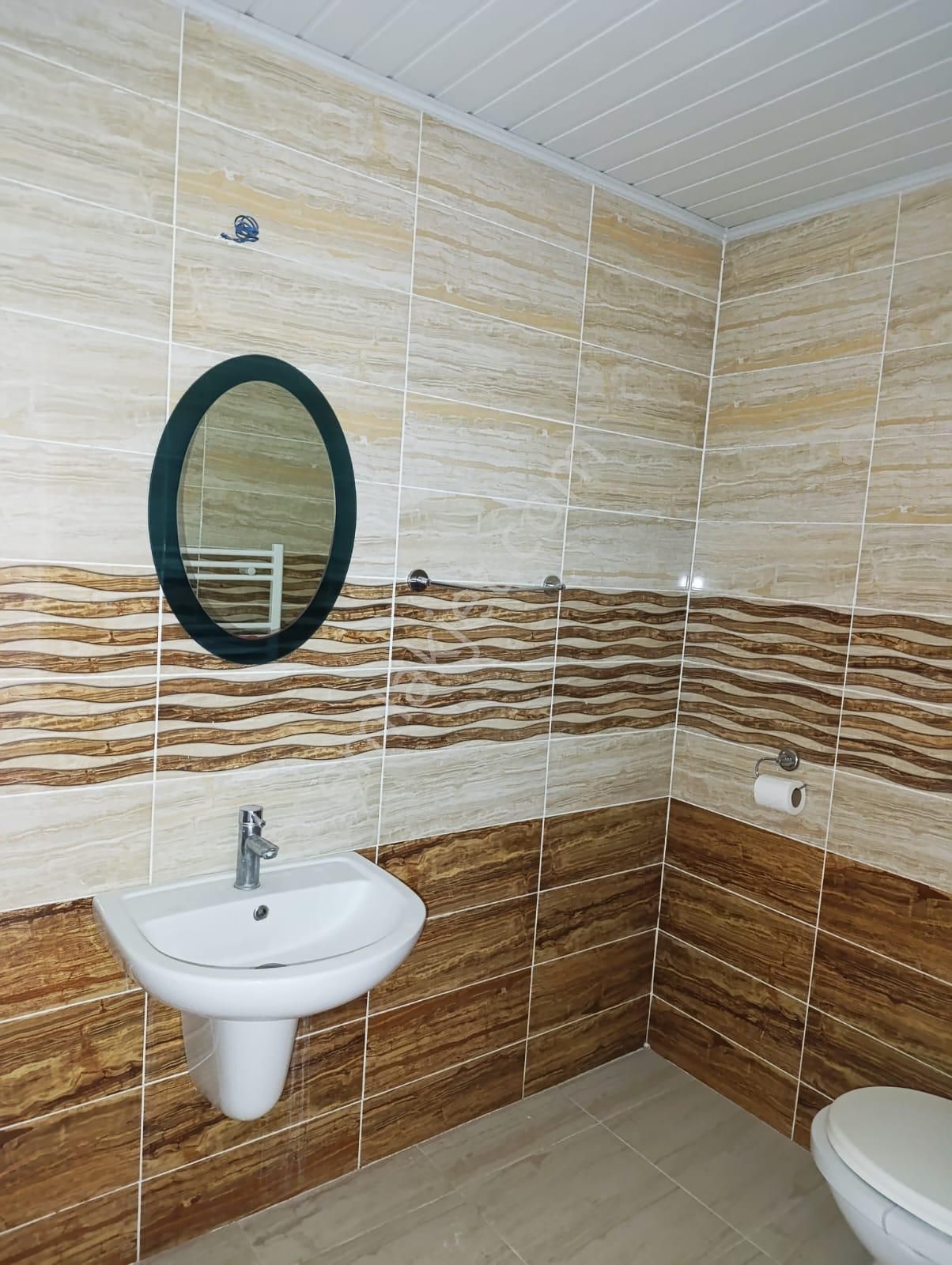 Onikişubat Vadi Kiralık Daire Kiralık 3+1 Geniş Yeni Boyalıdaire