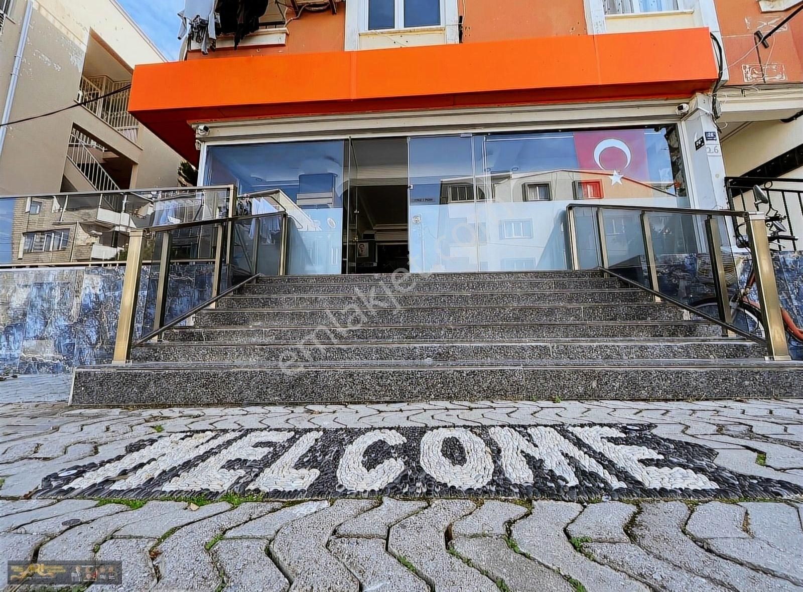 Didim Efeler Satılık Ofis Didim Merkezde Bahçeli 82 M2 1+1 Dükkan