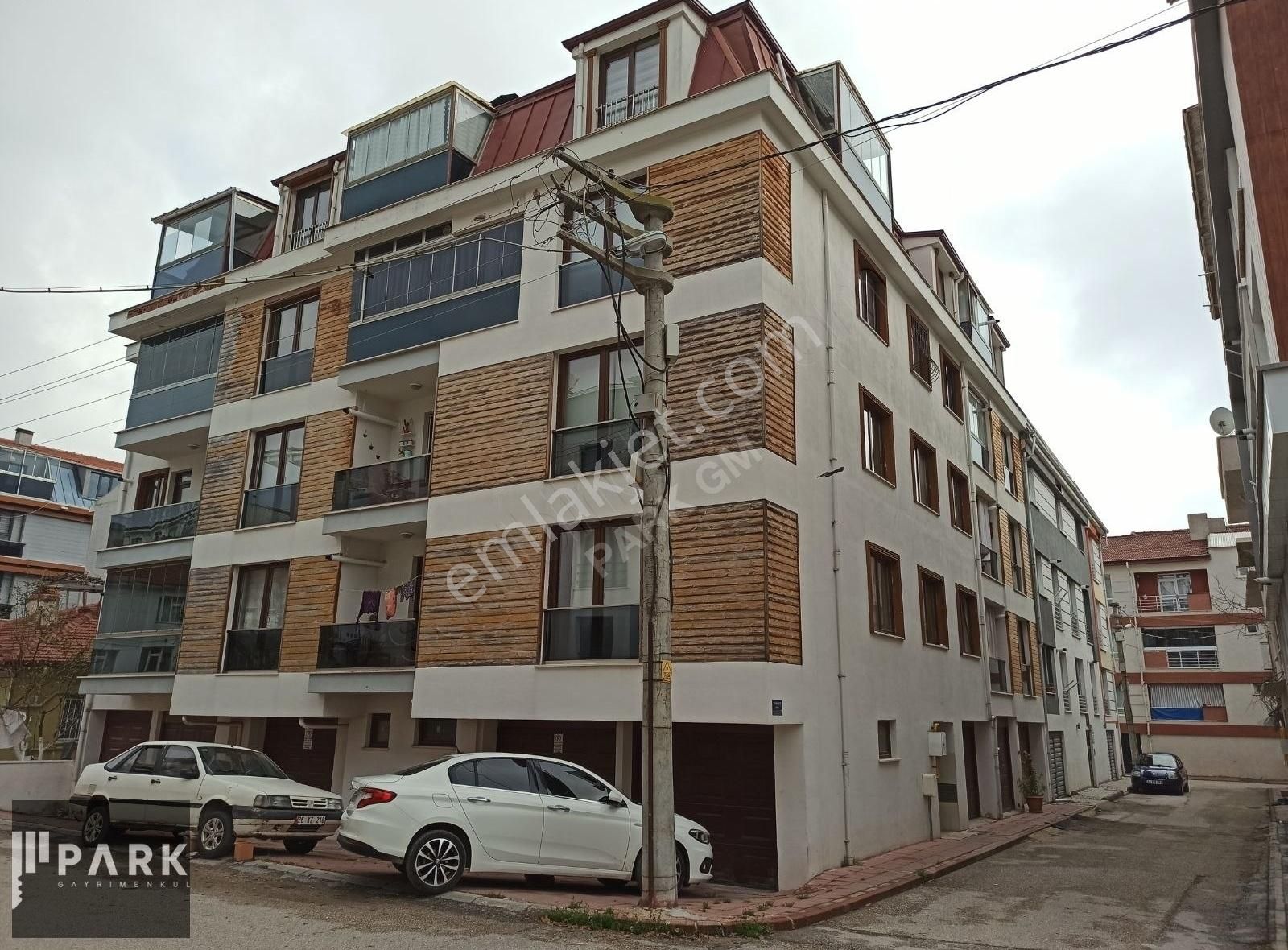 Odunpazarı Sümer Satılık Daire Park Gayrimenkul'den Sümerde Satılık 210 M2 4+1 Daire