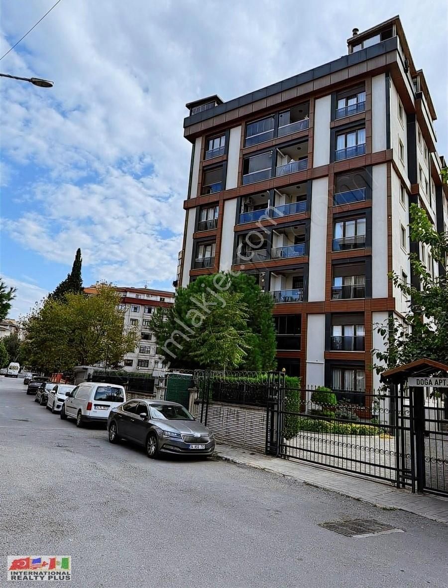 Pendik Yeşilbağlar Satılık Daire Kartal E5 Yanında Sıfır Bina Da Teraslı Satılık Deniz Manzadaire