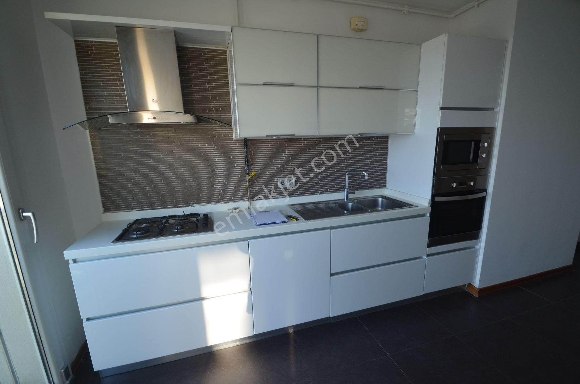 Park Yaşam Mavişehir'de Kiralık Deniz Manzaralı Büyük Tip 2+1 - Görsel 4