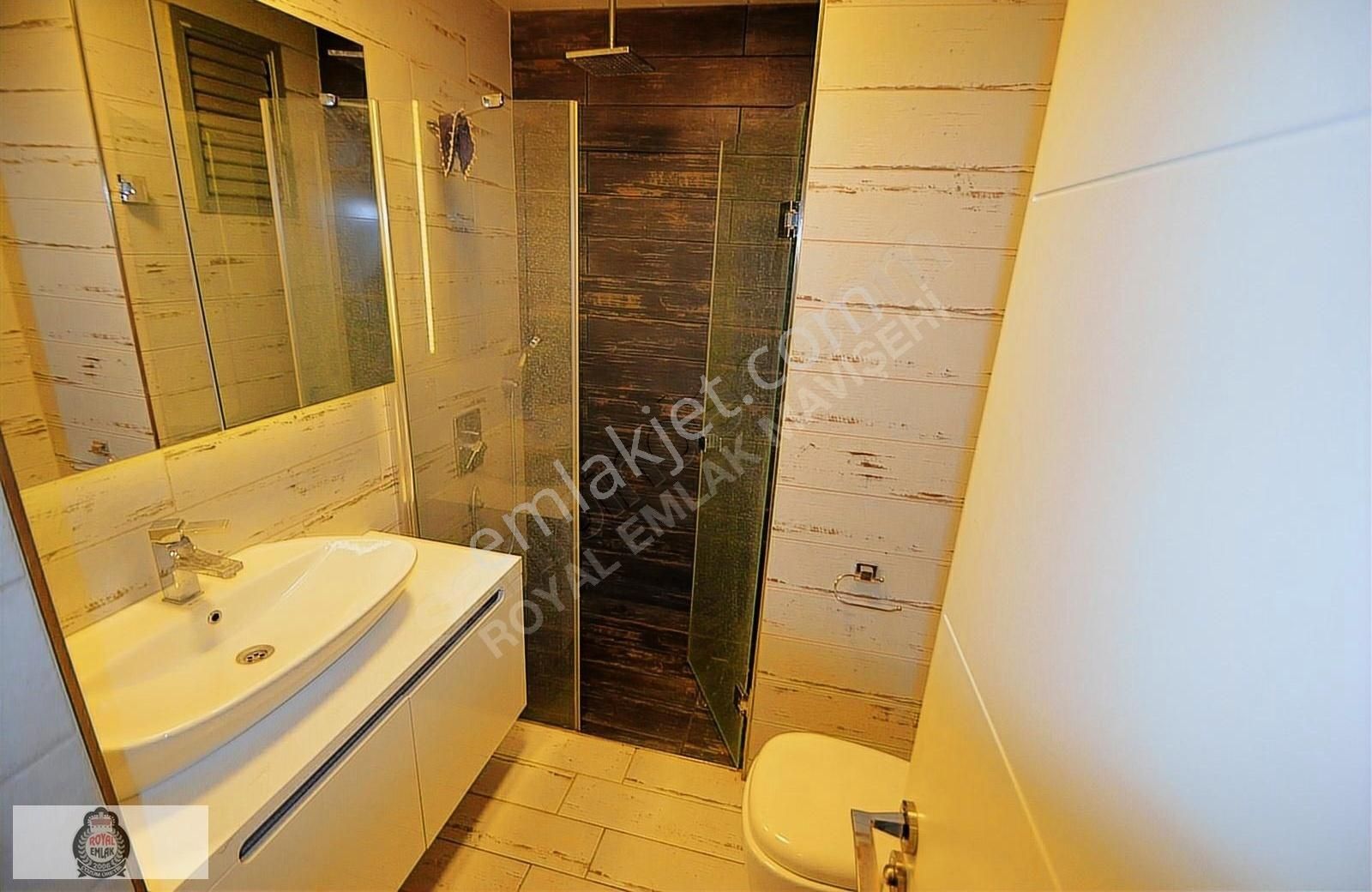 Avcılar Effect'te Son Katta Yanyana Satılık 2 Adet 1+1 Daire - Görsel 25