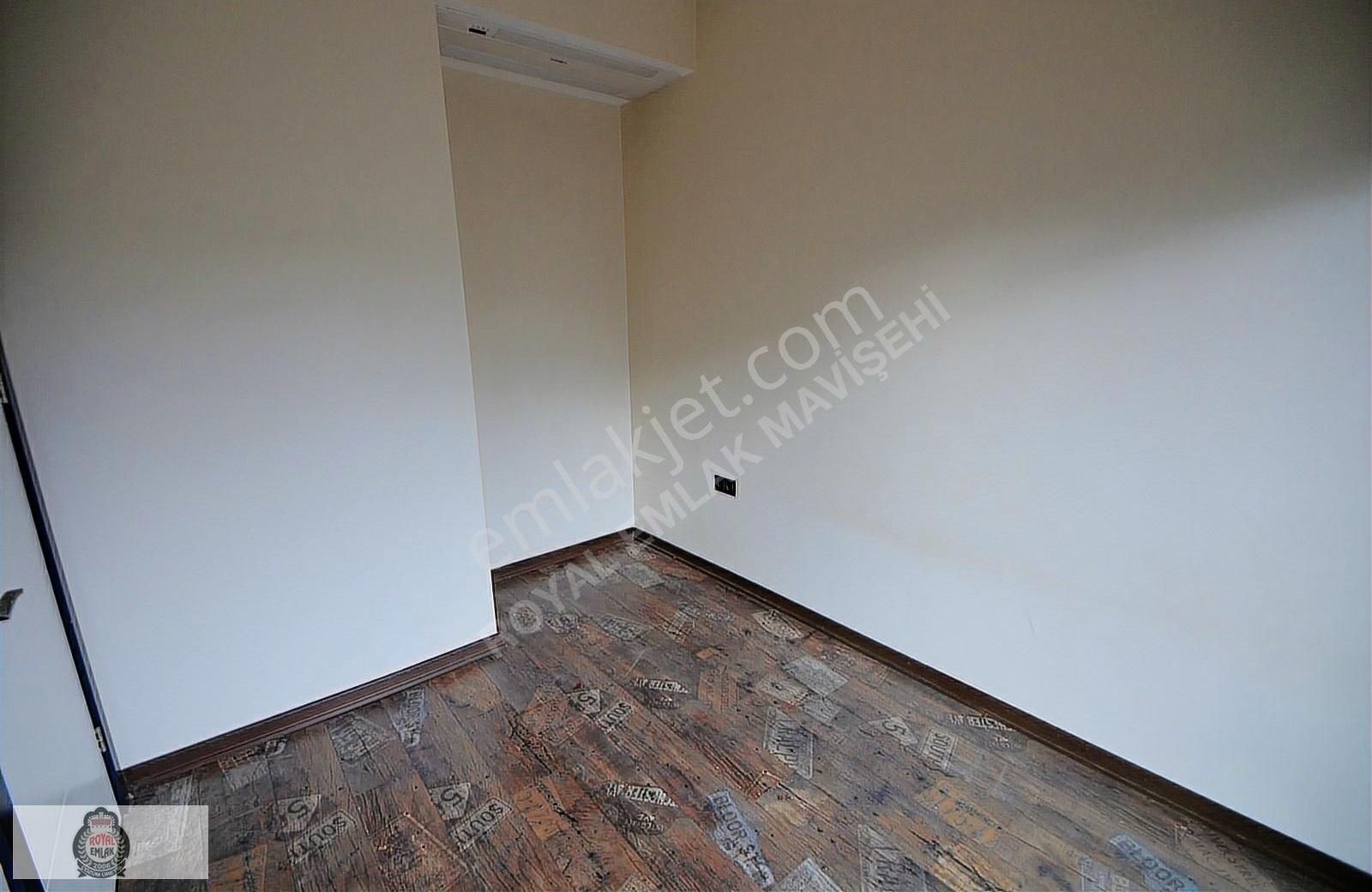 Avcılar Effect'te Son Katta Yanyana Satılık 2 Adet 1+1 Daire - Görsel 23