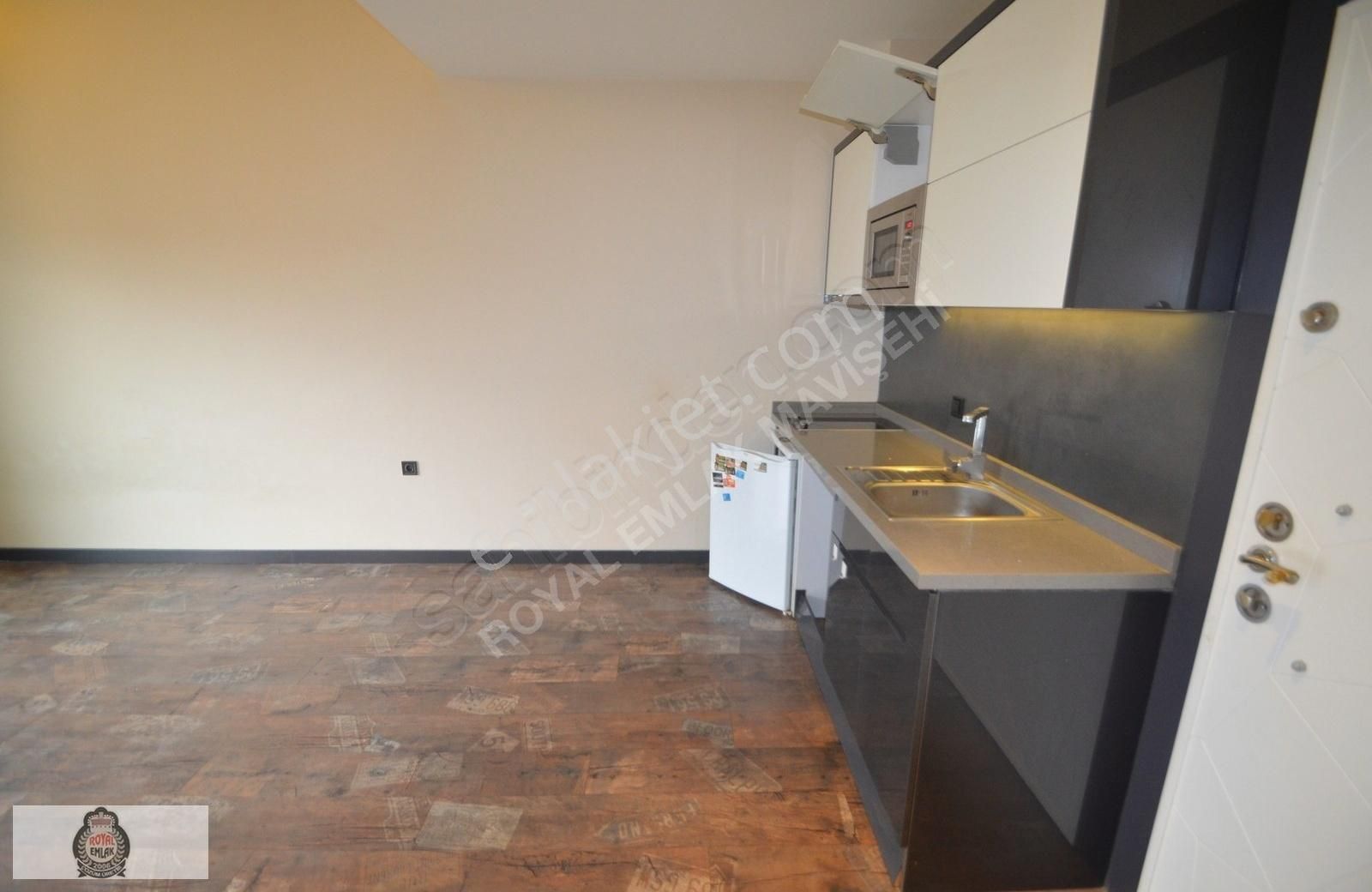 Avcılar Effect'te Son Katta Yanyana Satılık 2 Adet 1+1 Daire - Görsel 13