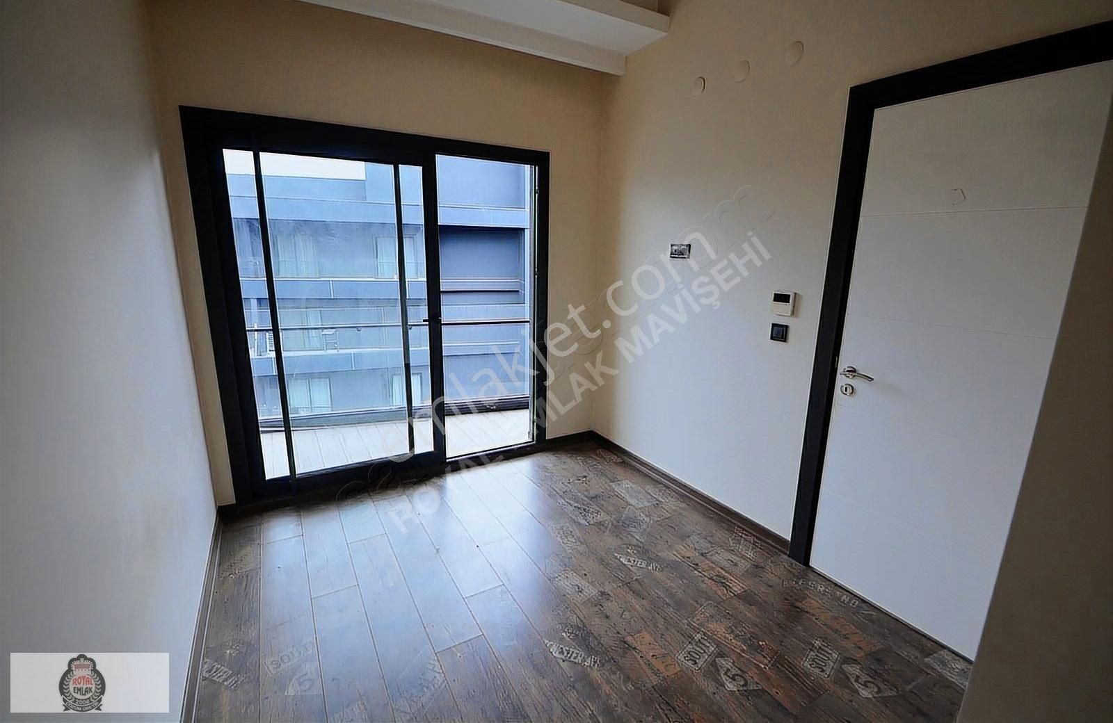 Avcılar Effect'te Son Katta Yanyana Satılık 2 Adet 1+1 Daire - Görsel 30