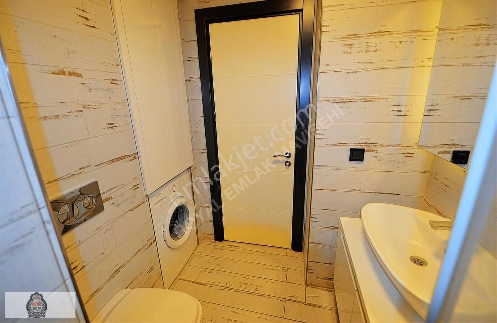 Avcılar Effect'te Son Katta Yanyana Satılık 2 Adet 1+1 Daire - Görsel 22