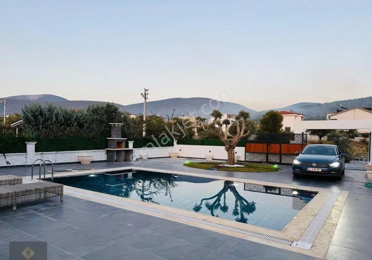 Didim Akbük’te Denize Yürüme Mesafesinde Ful Eşyalı 4+1 Tam Müstakil Lüx Villa 600 M2 Arsa Üzerinde - Görsel 25
